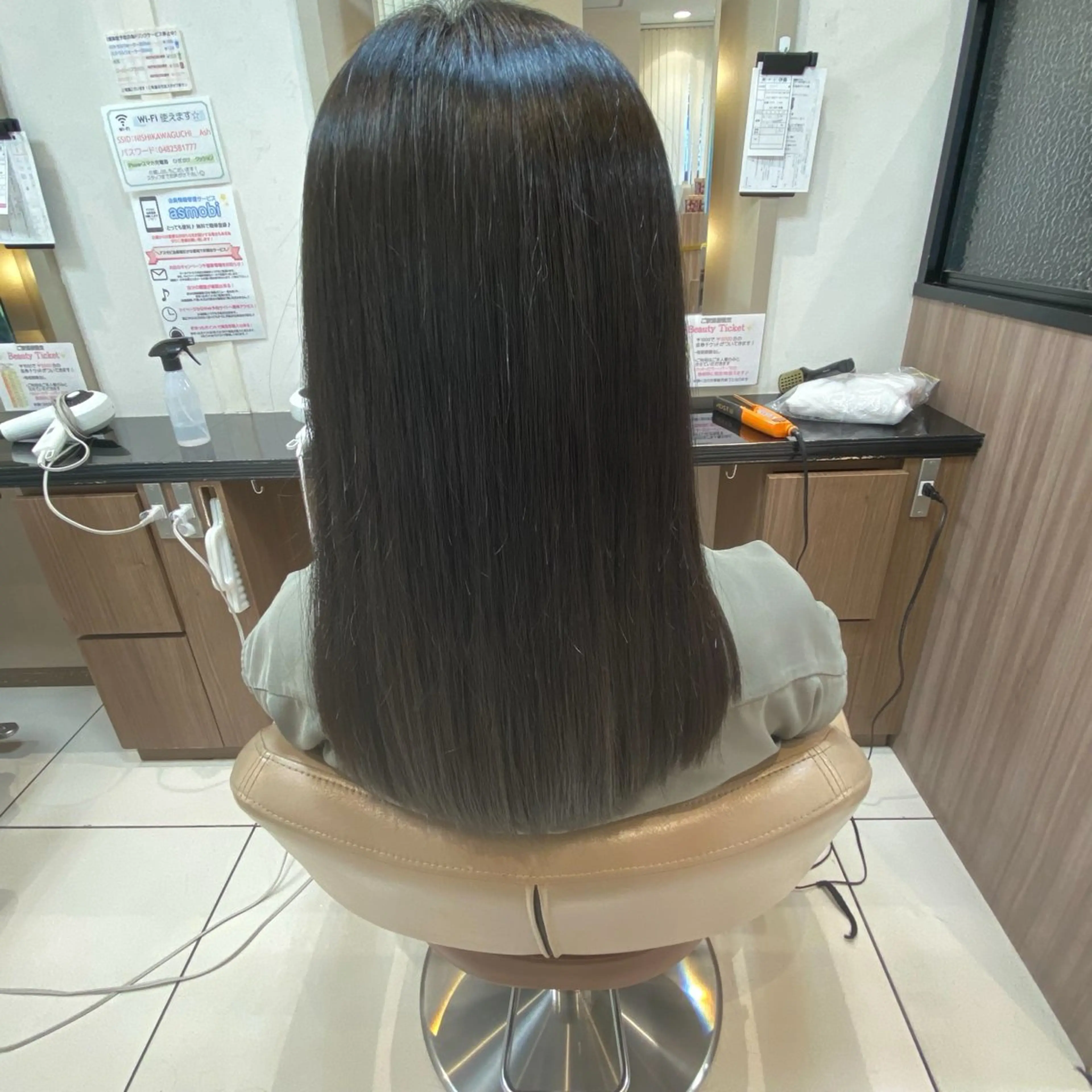 セミロング パーマ 縮毛矯正 カット 縮毛矯正 トリートメント 💍髪質改善💍 💖店長 伊藤大輝のヘアスタイル