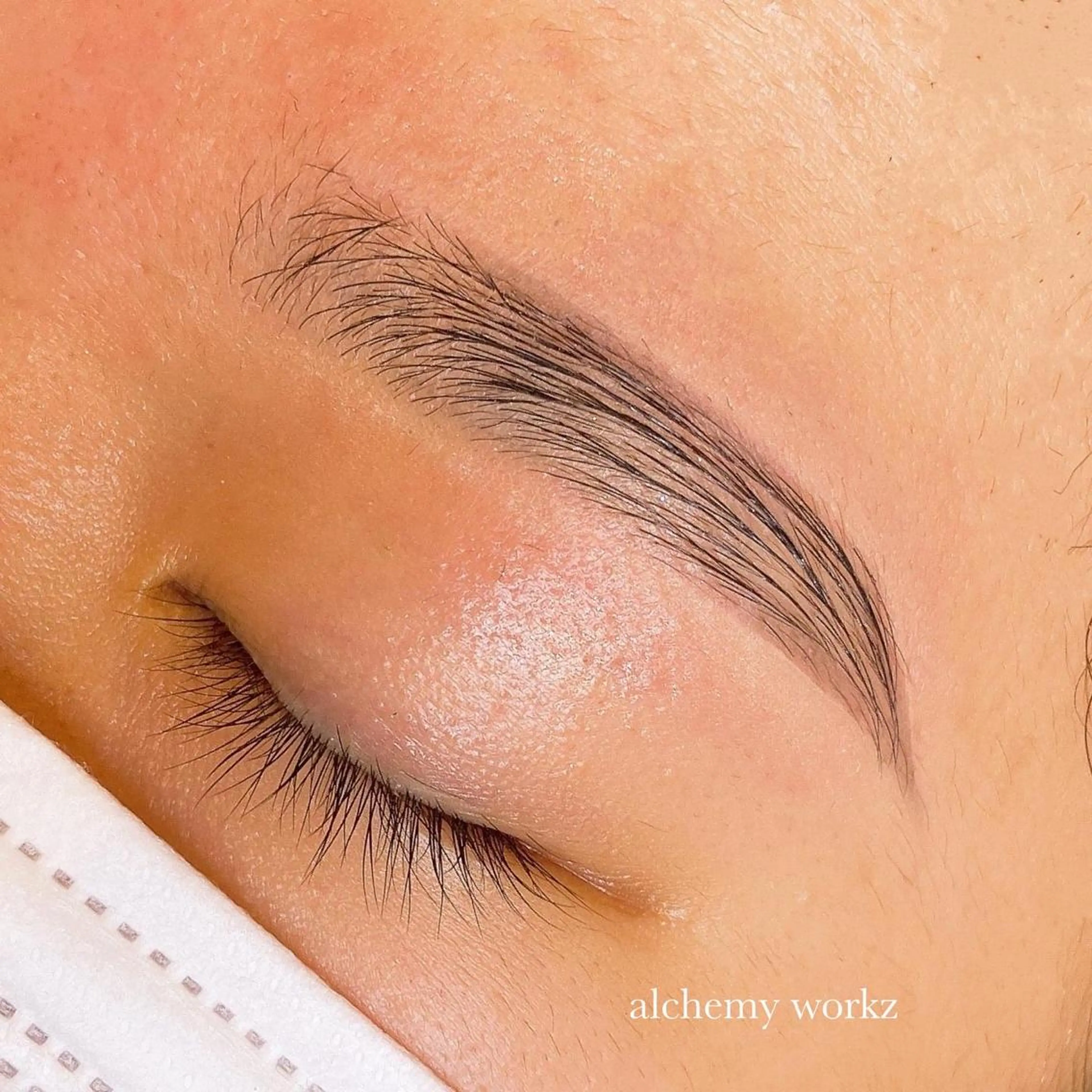 アイブロウ ワックス脱毛 眉カット その他(アイブロウ) alchemy workzの眉毛・アイブロウイメージ