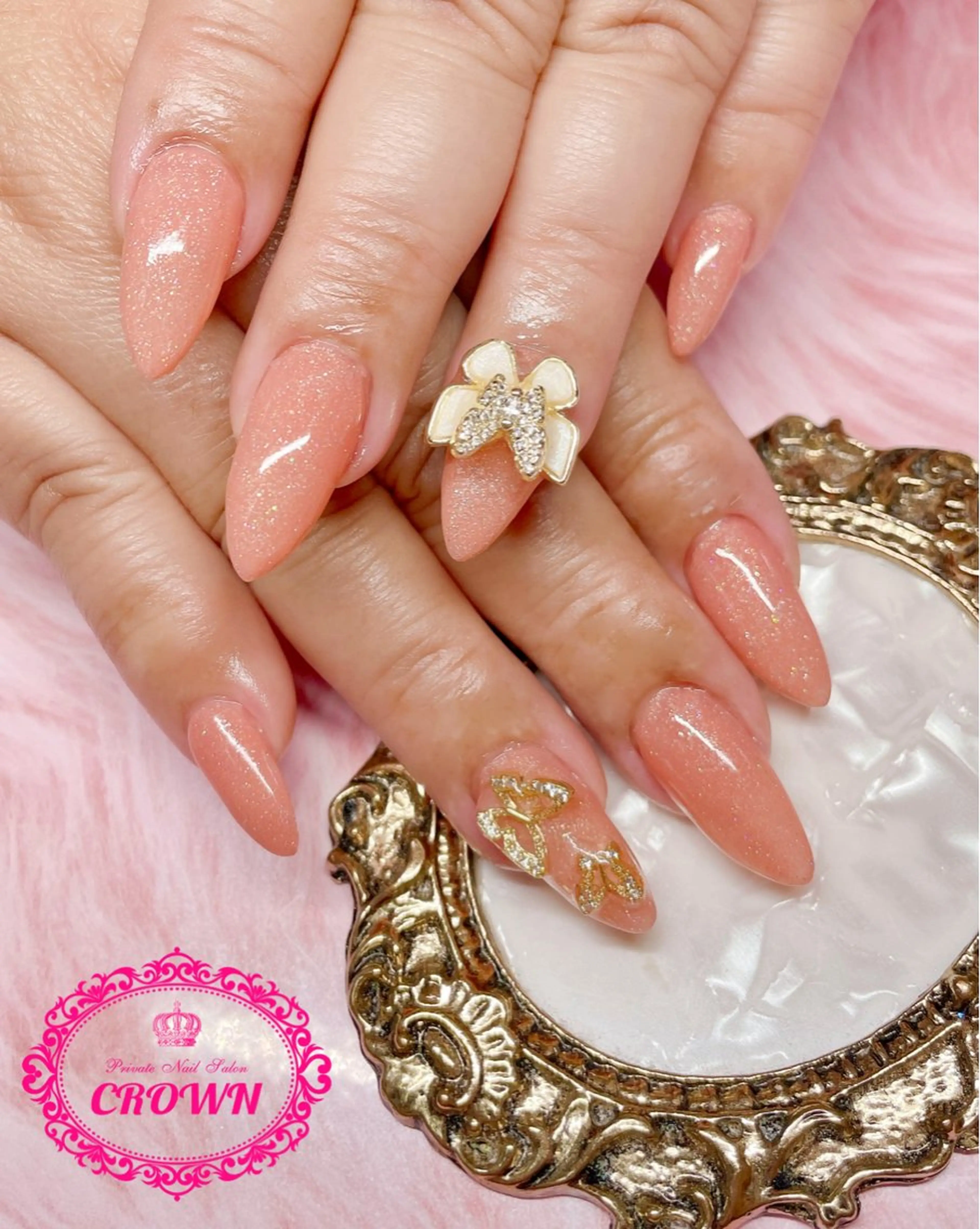 ネイル CROWN プライベートサロンのネイルデザイン