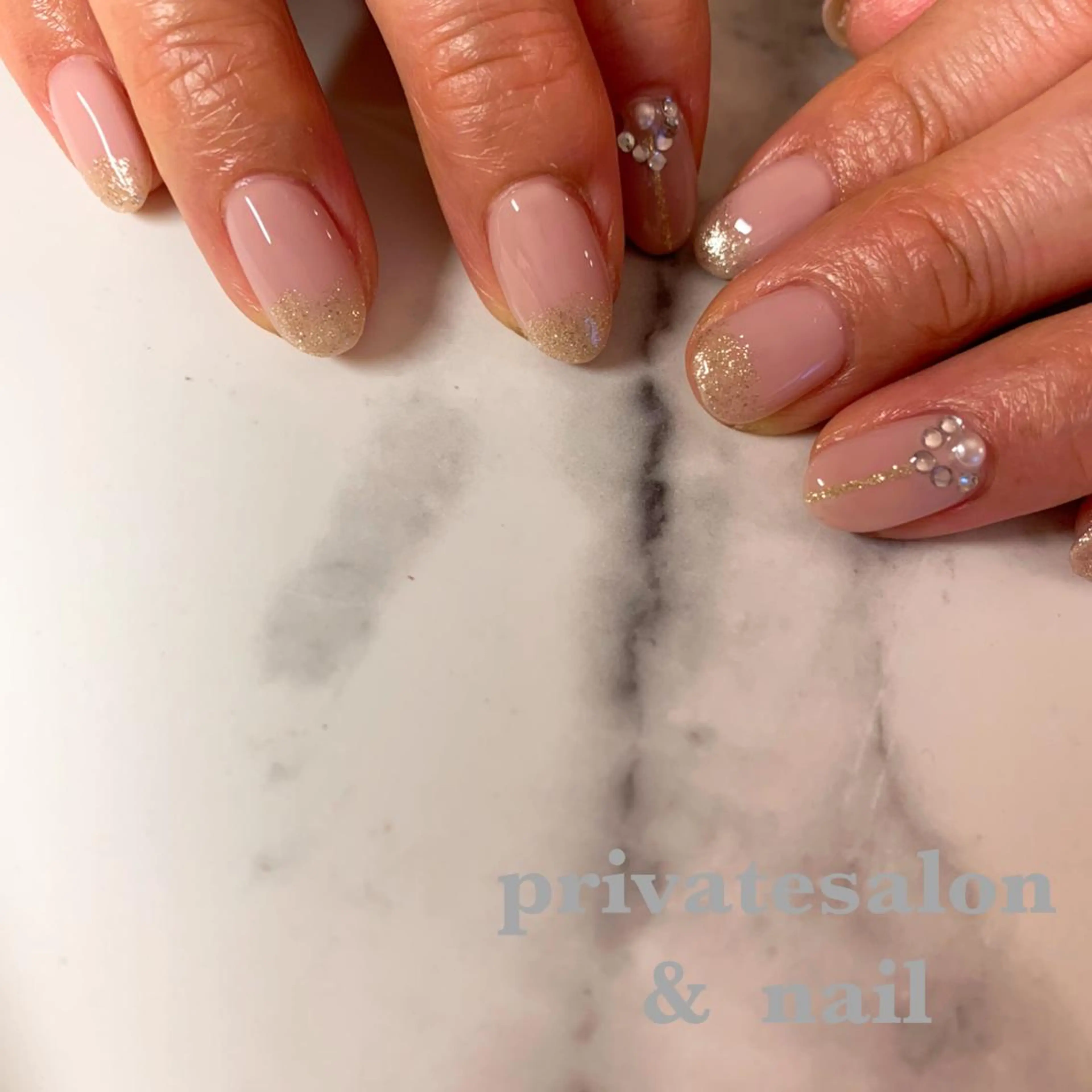 ネイル ハンドネイル & nail アンドネイルのネイルデザイン