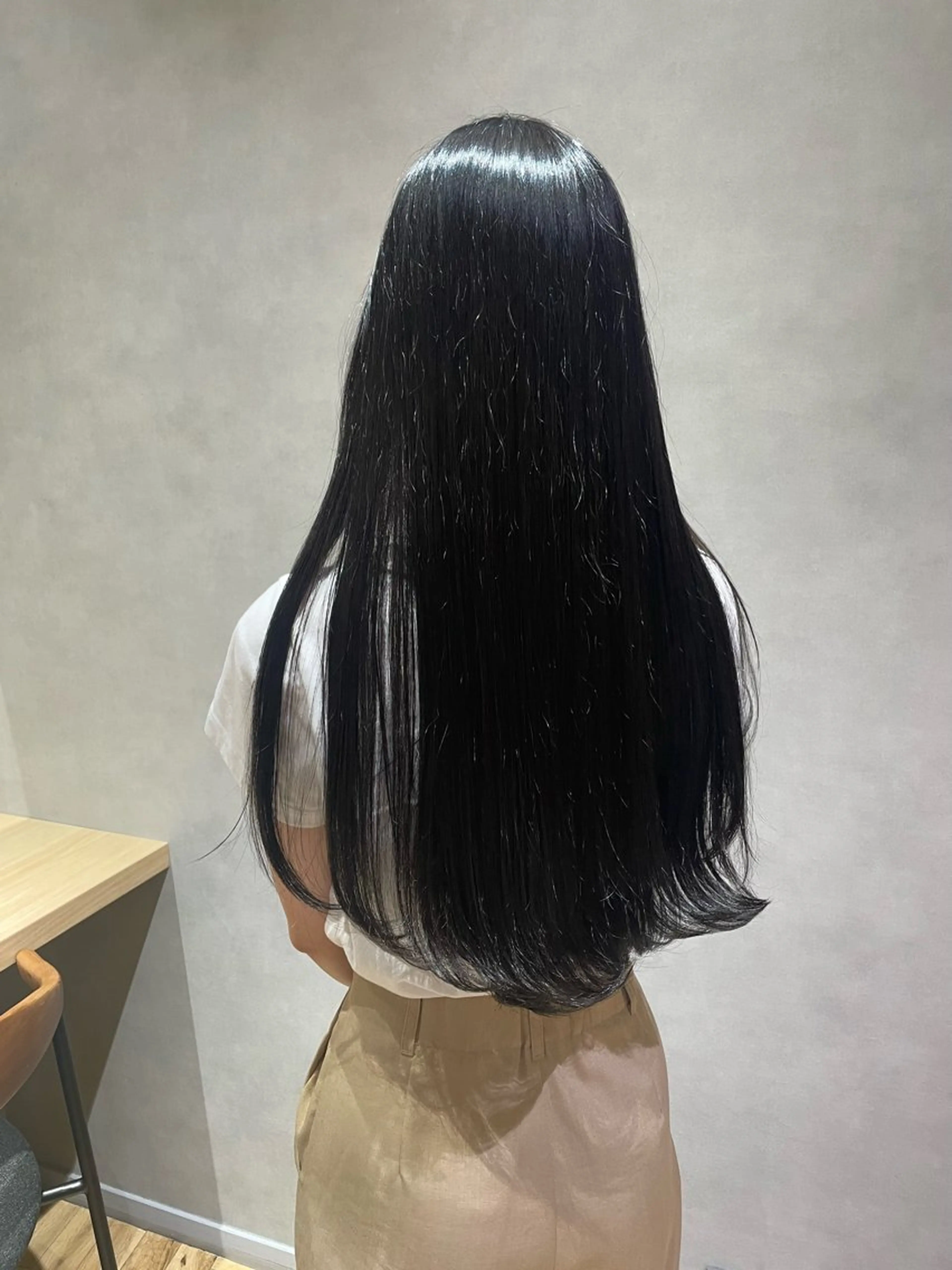 ロング 坂本 采音のヘアスタイル