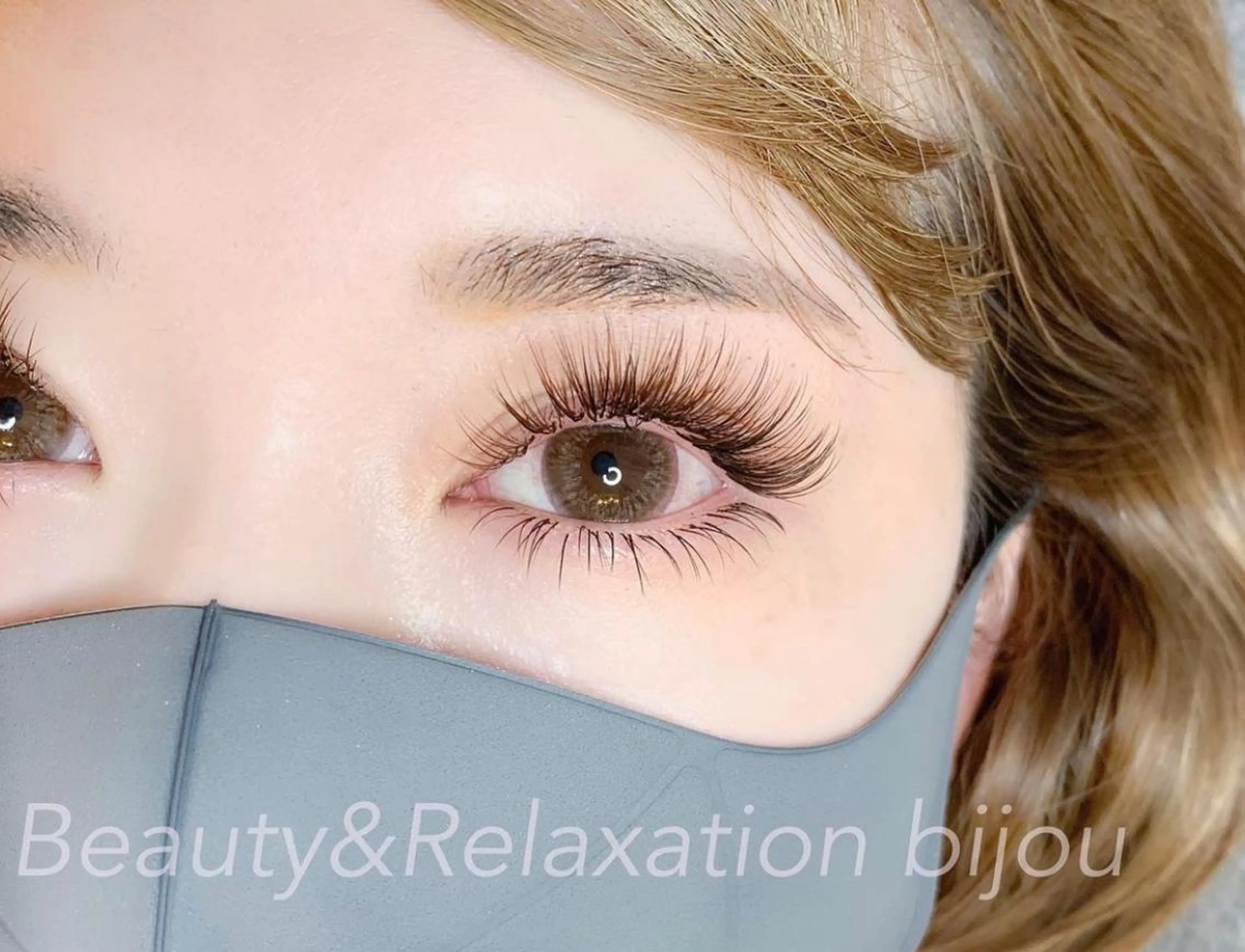 🤩【毛が短い方　バサバサは嫌な方】　LEDフラット100本　🦄オフ込の写真