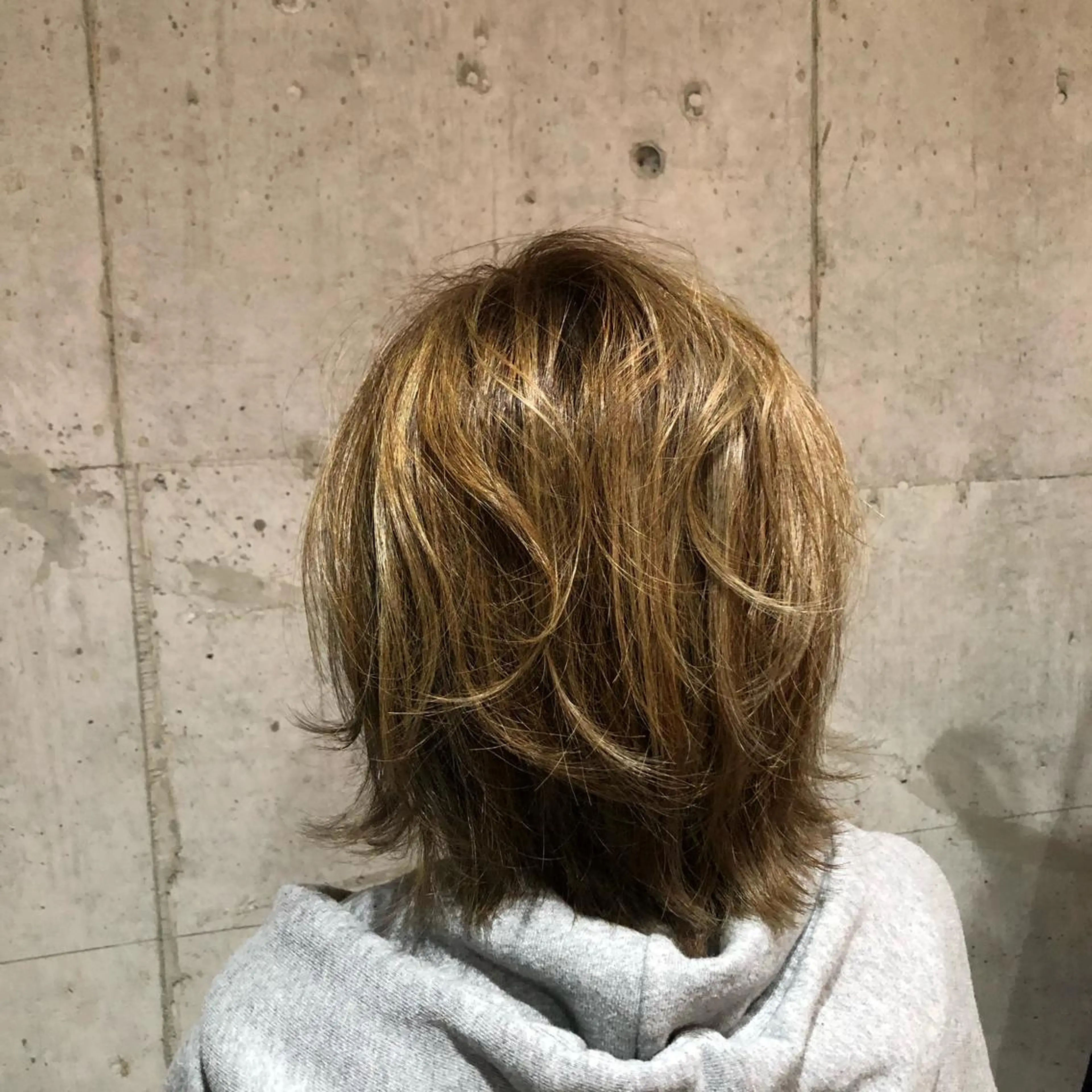ショート カラー 三宅 涼馬のヘアスタイル