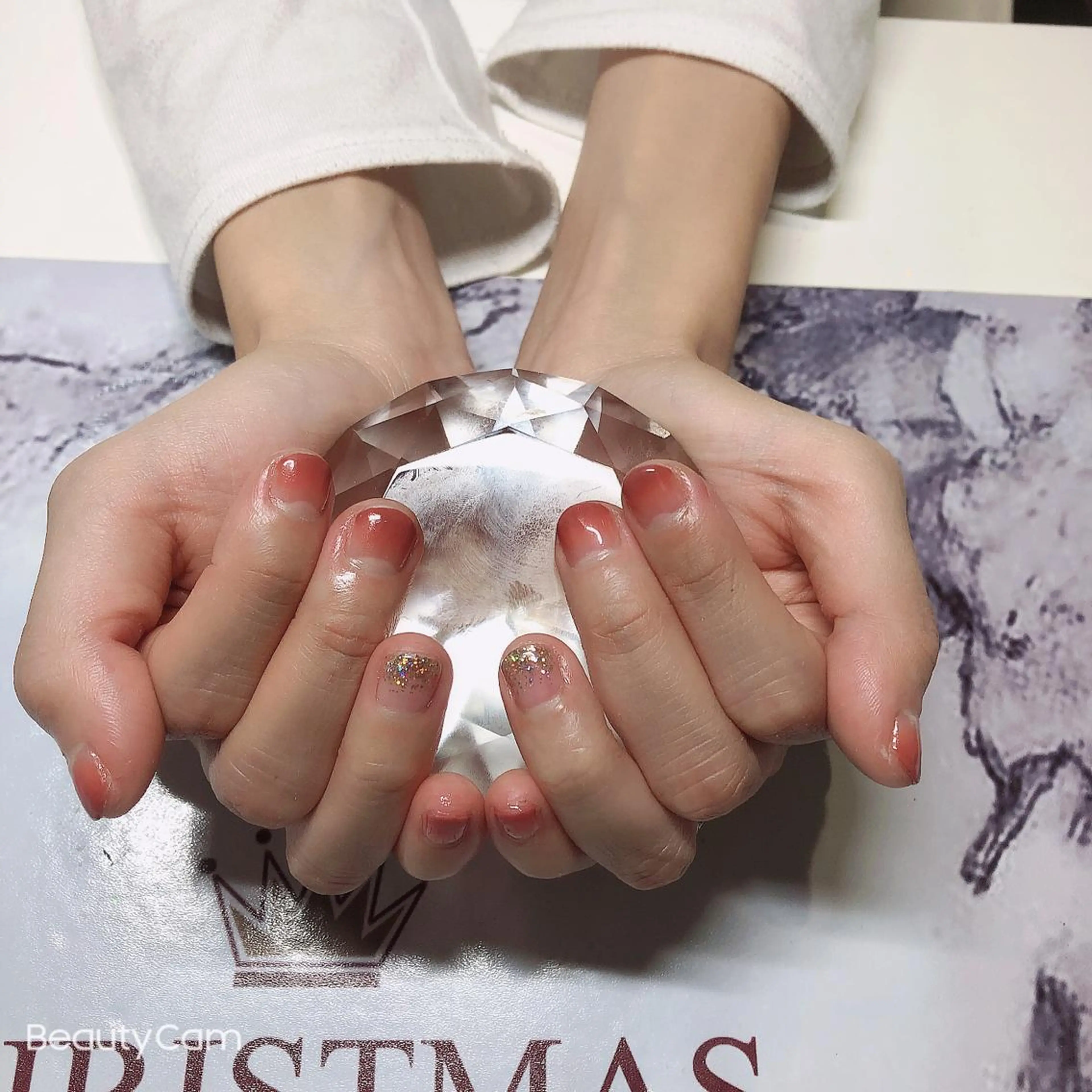 ネイル Guarendo錦糸町店所属・ガレンドウ 白澤 愛子のネイルデザイン