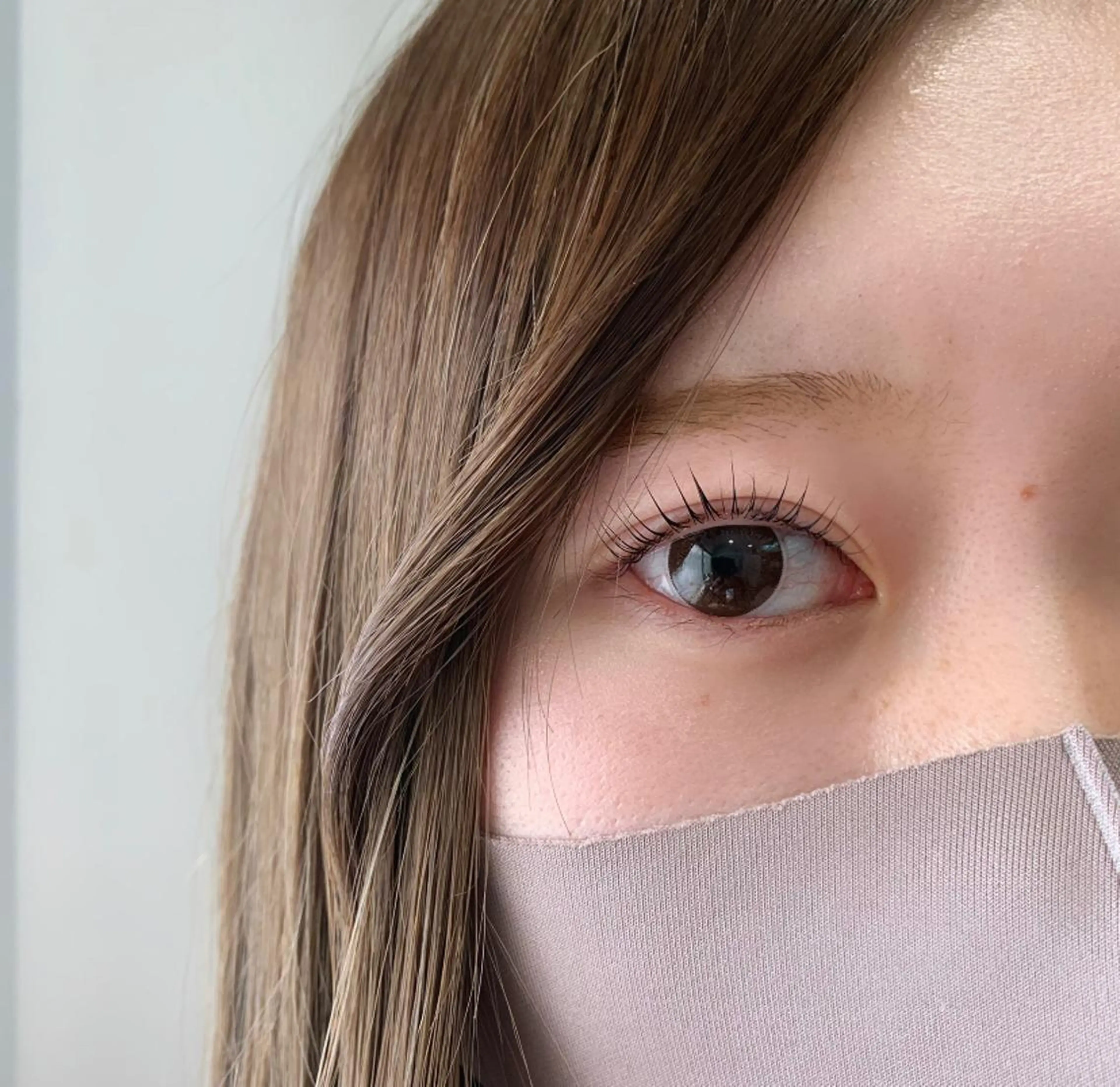 マツエク・マツパ H e l l a所属・まつげパーマ／眉毛 H e l l aの眉毛・アイブロウイメージ