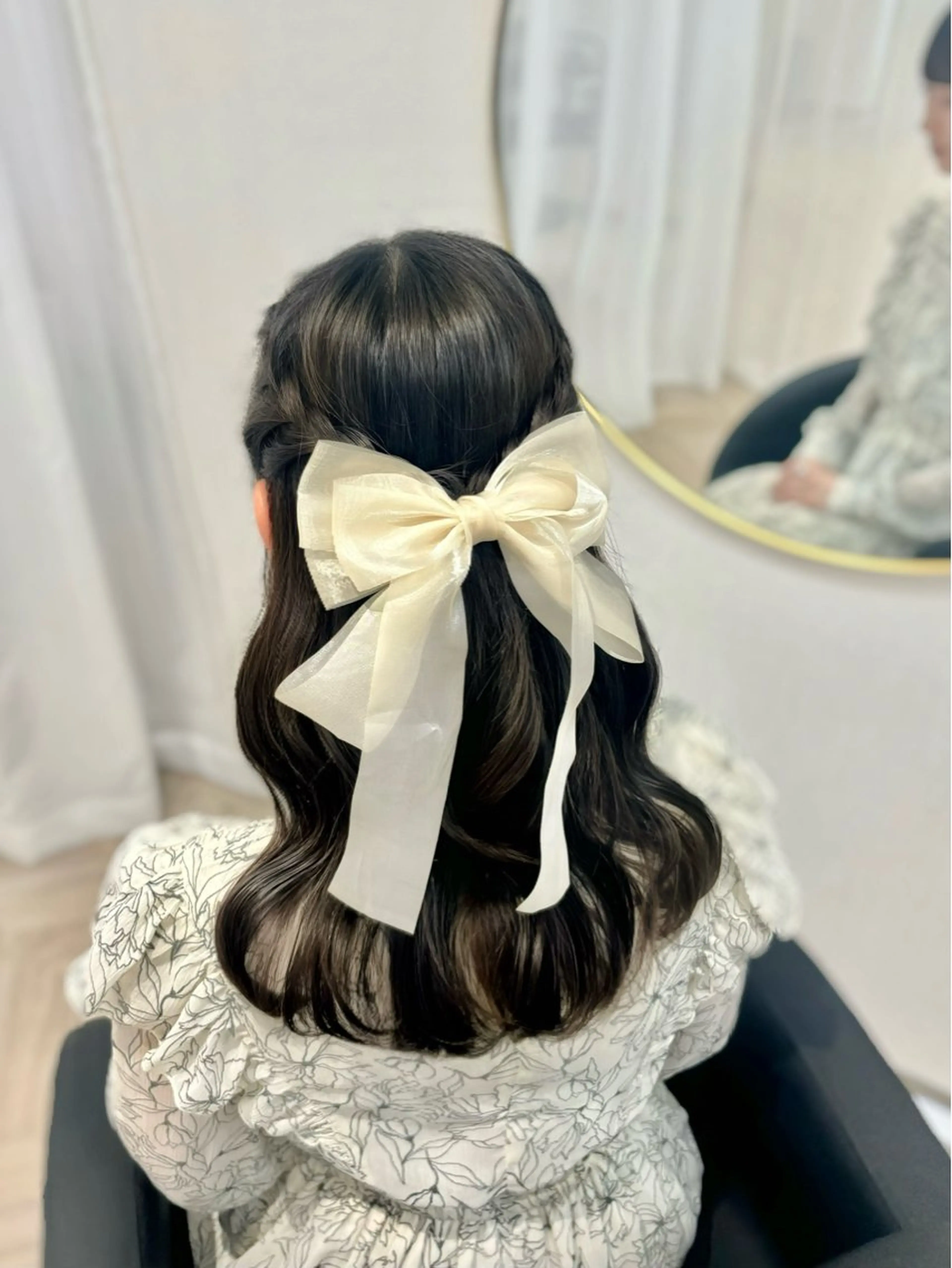 セミロング ヘアアレンジ ハーフアップ ヘアセット 𝒎𝒐𝒆🩰 名駅/ヘアメ/暖色♡のヘアスタイル