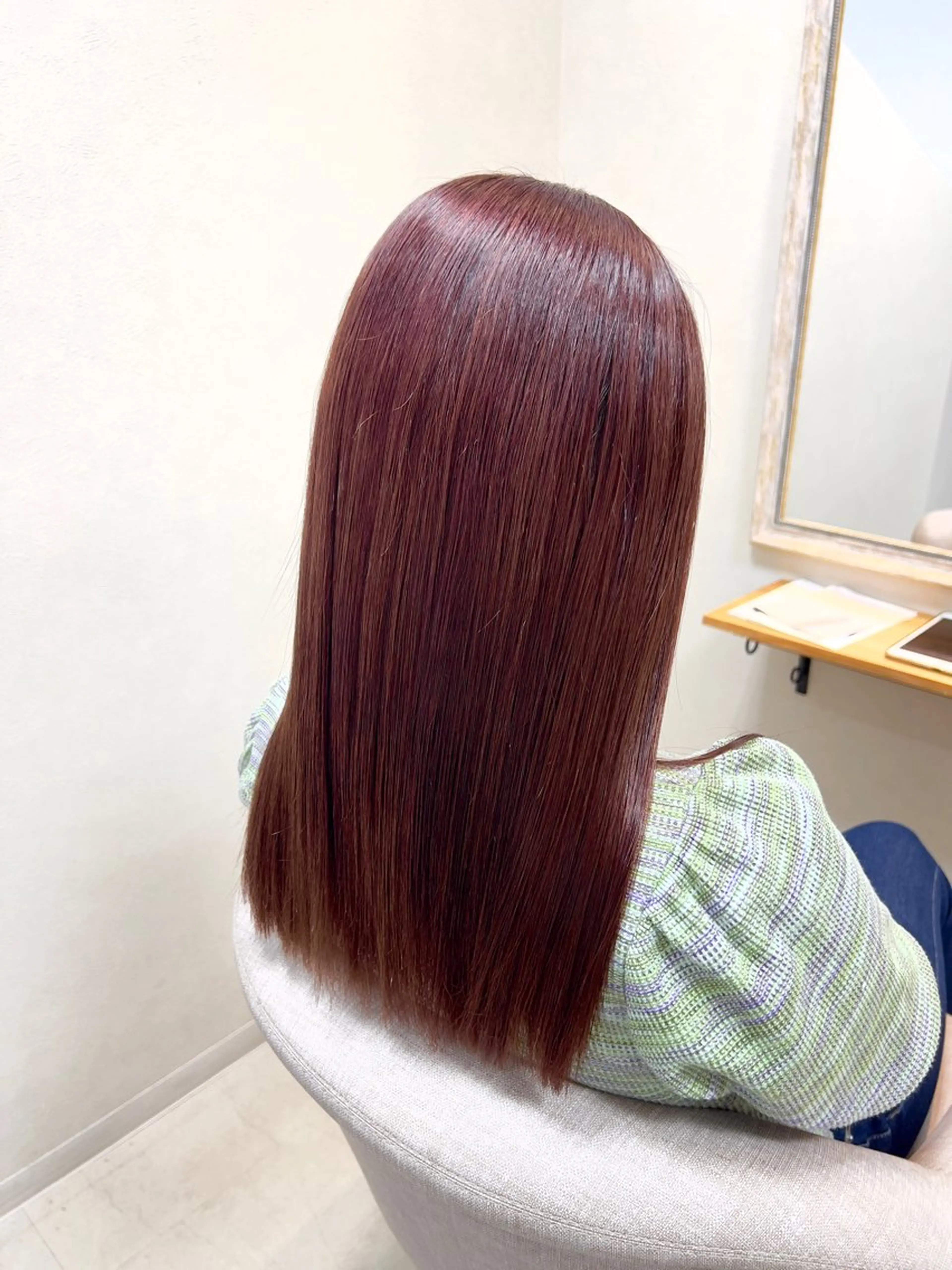 セミロング 髪質改善 トリートメント ヘアカラー トリートメント ショート/白髪ぼかし 君和田若菜のヘアスタイル