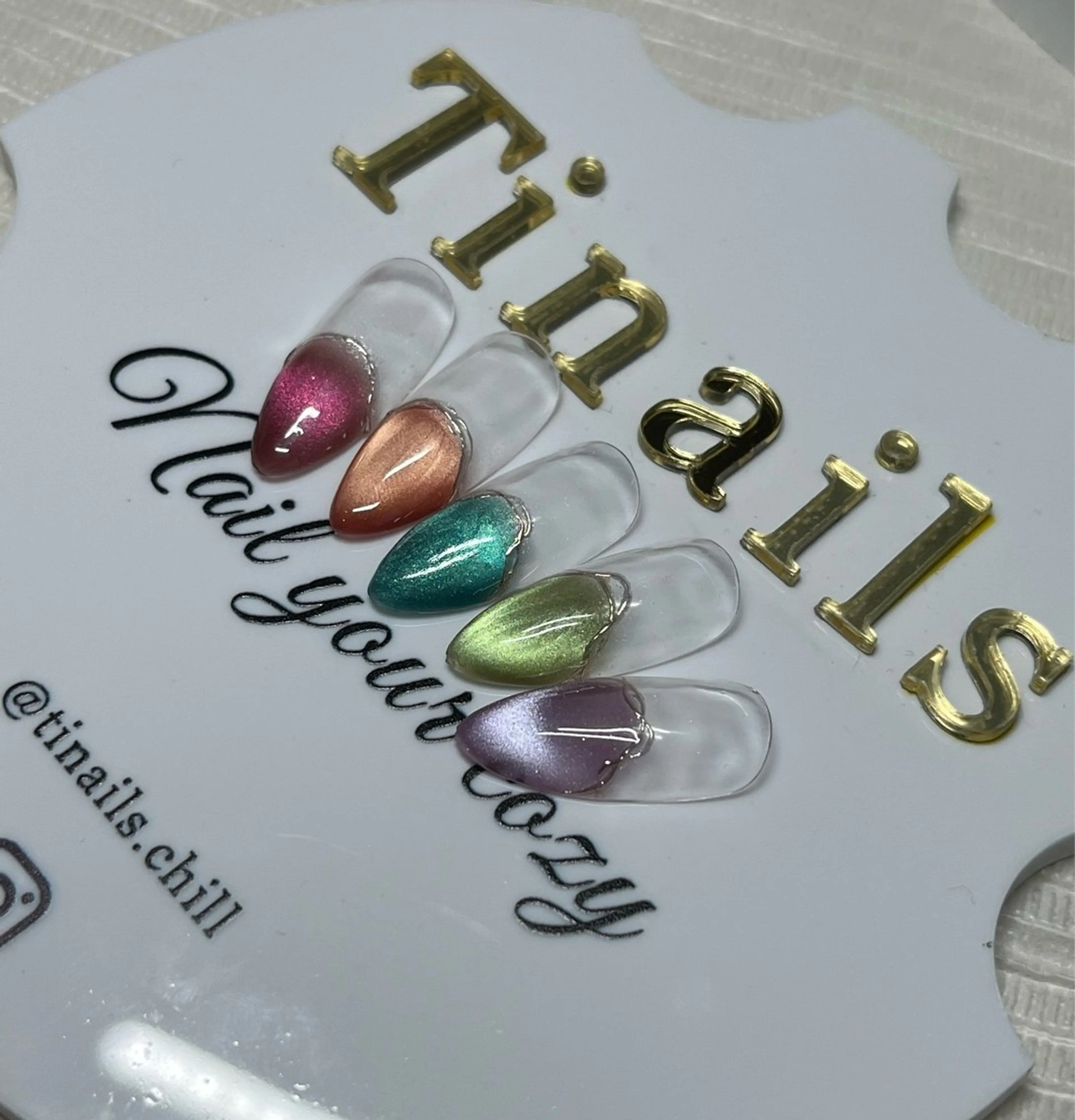 ネイル Tinails所属・Tinails (ティナネイル)のネイルデザイン