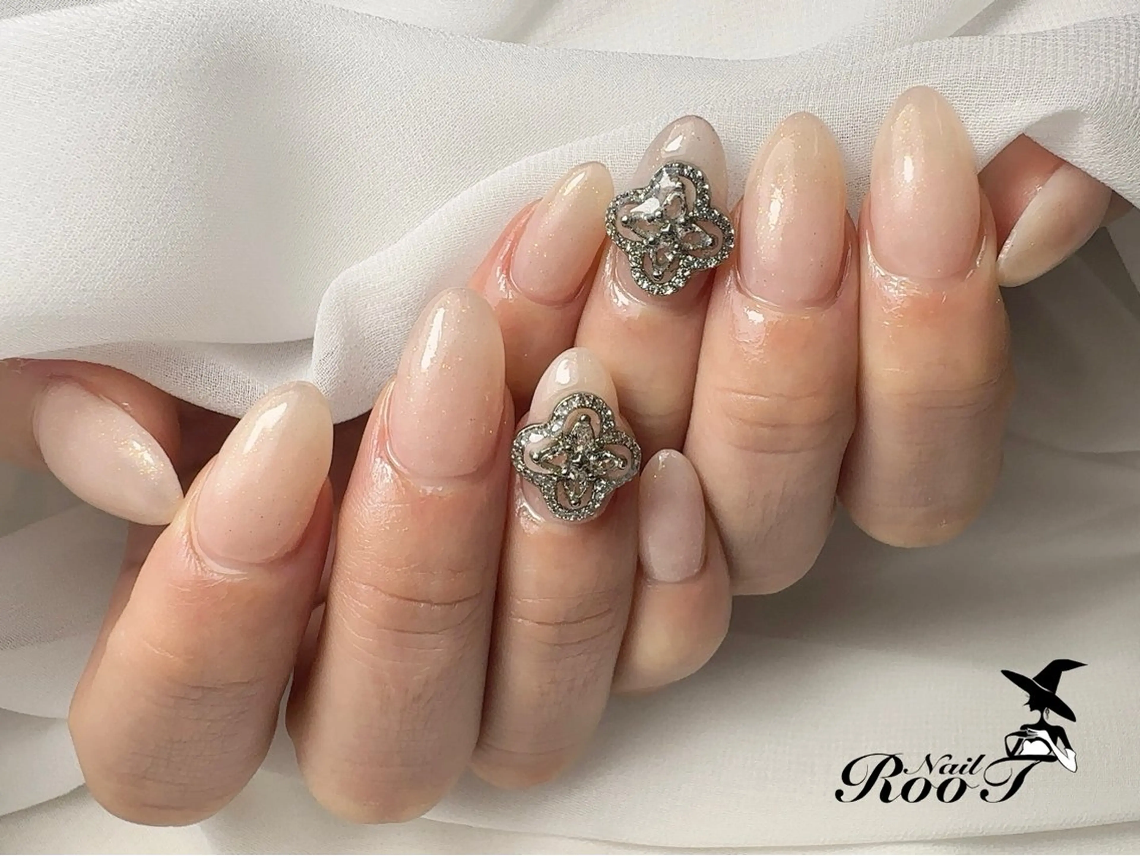 ネイル ワンカラーネイル ハンドネイル RooT Nailのネイルデザイン