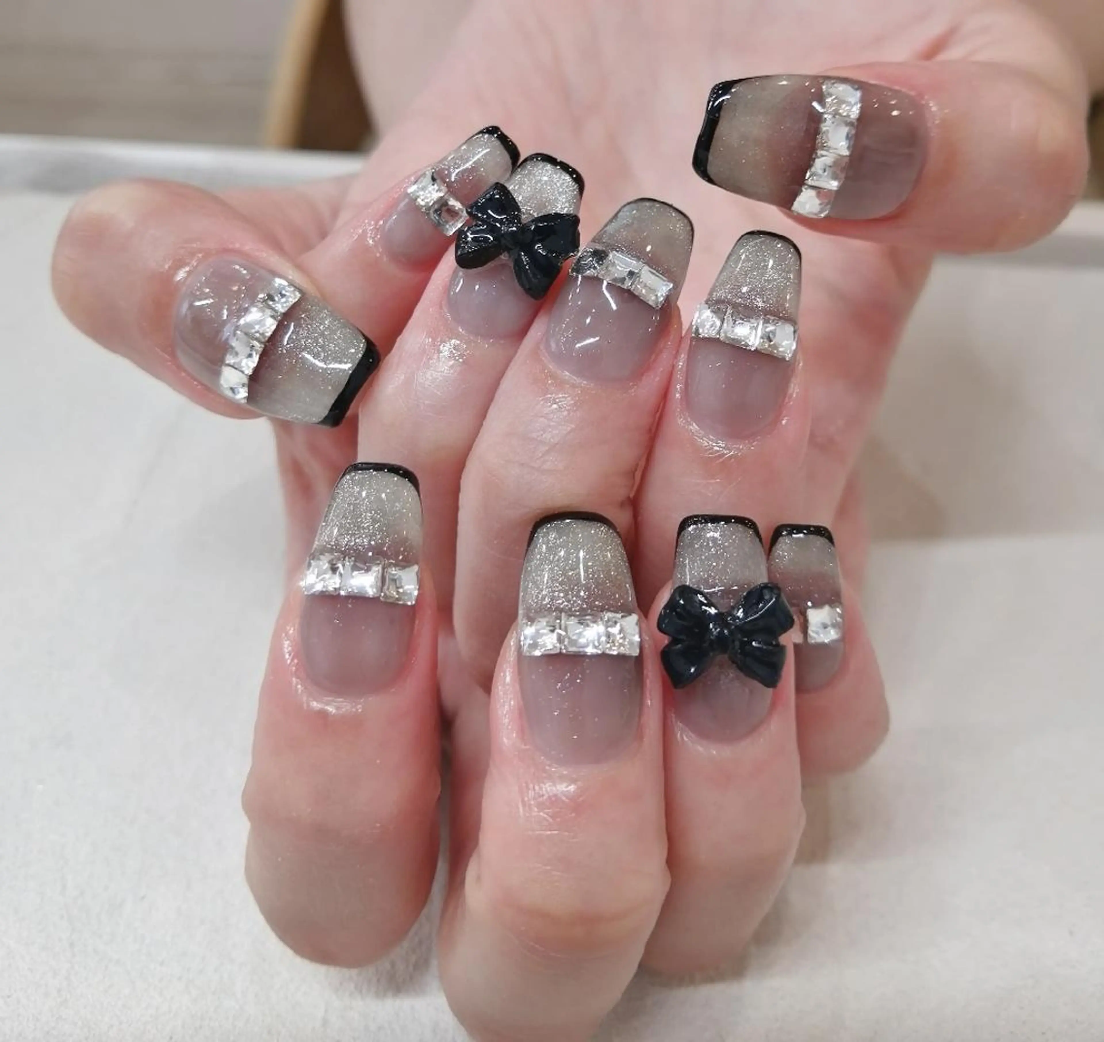 ネイル 持ち込み ワンホンネイル I.プライベートネイルサロン所属・I.プライベート ネイルサロンの眉毛・アイブロウイメージ