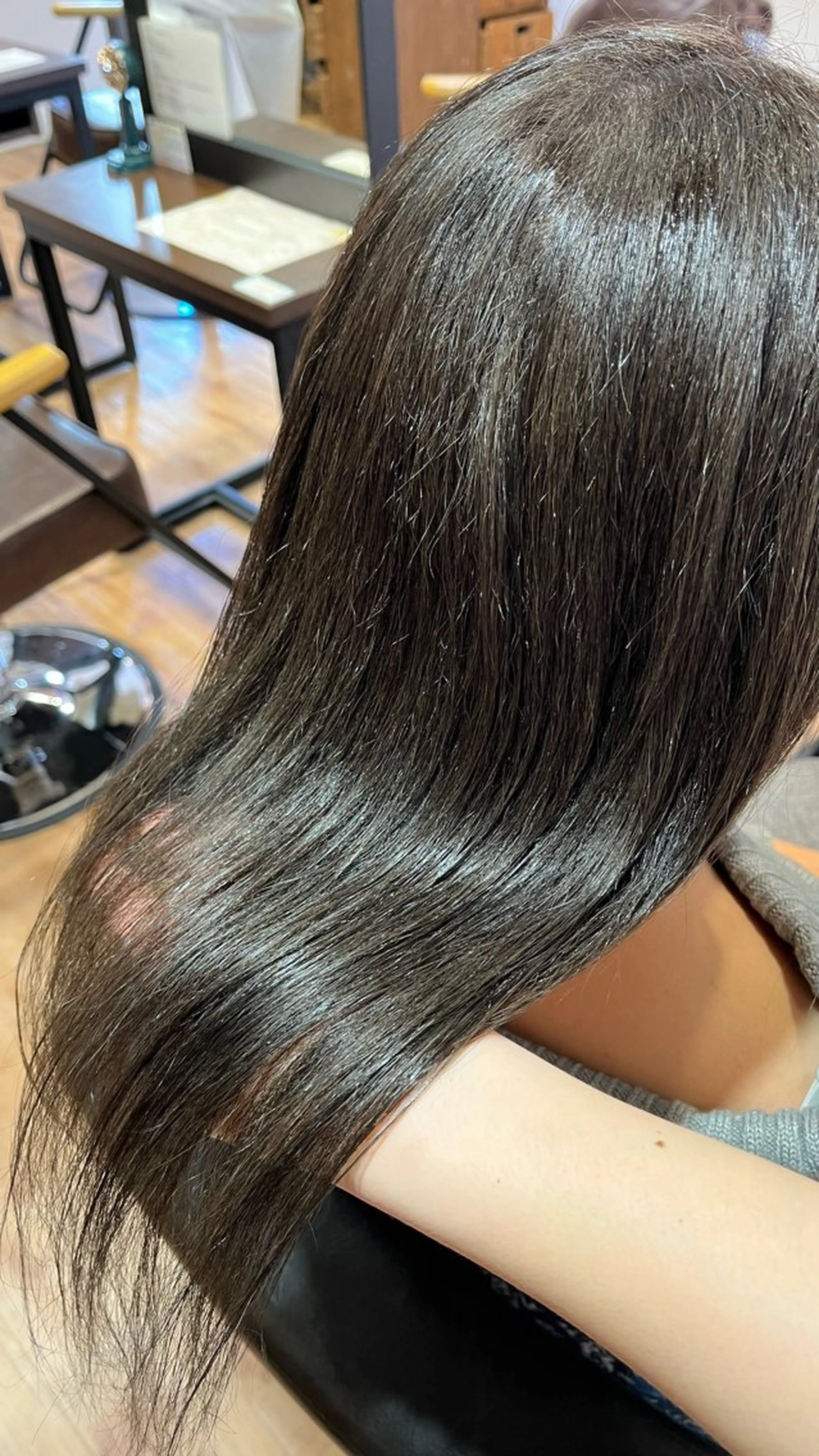 ロング アッシュ 後輩のモデル募集中/ 関根舞桜のヘアスタイル