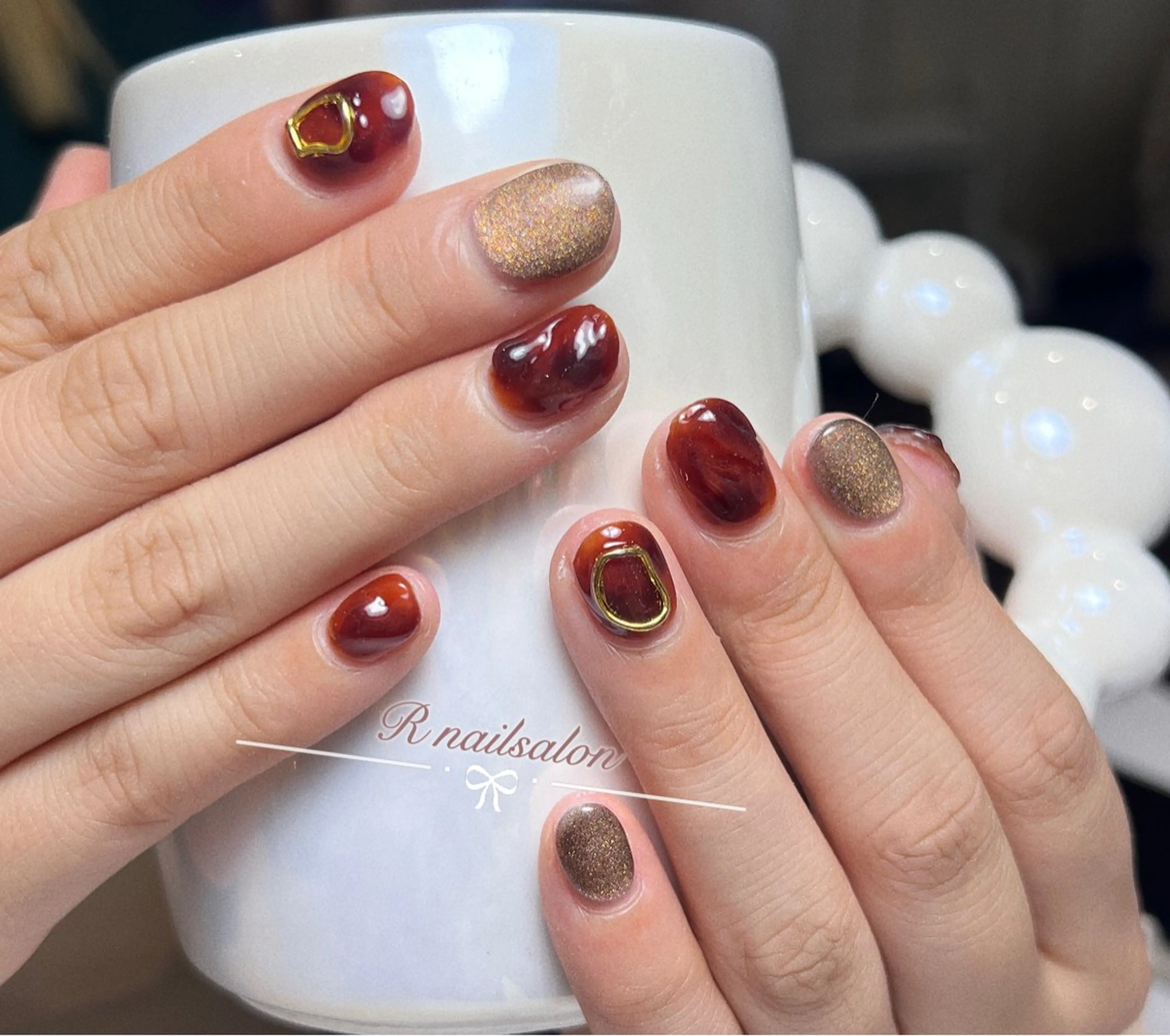 ショート R NAILSALONのネイルデザイン
