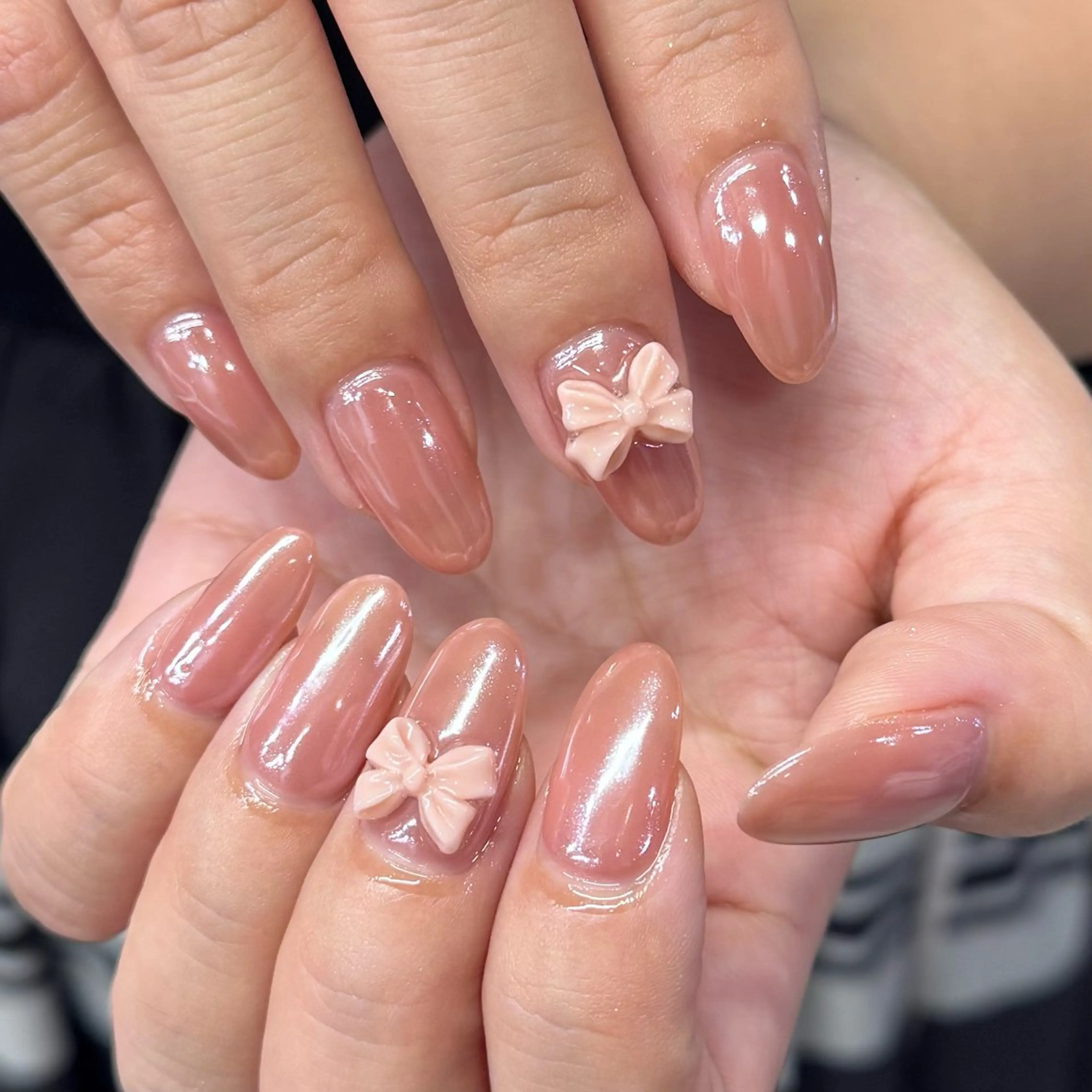 ネイル アニマル柄 オーロラネイル ブルー ドット ジェルネイル jouerm所属・山田 萌果のネイルデザイン