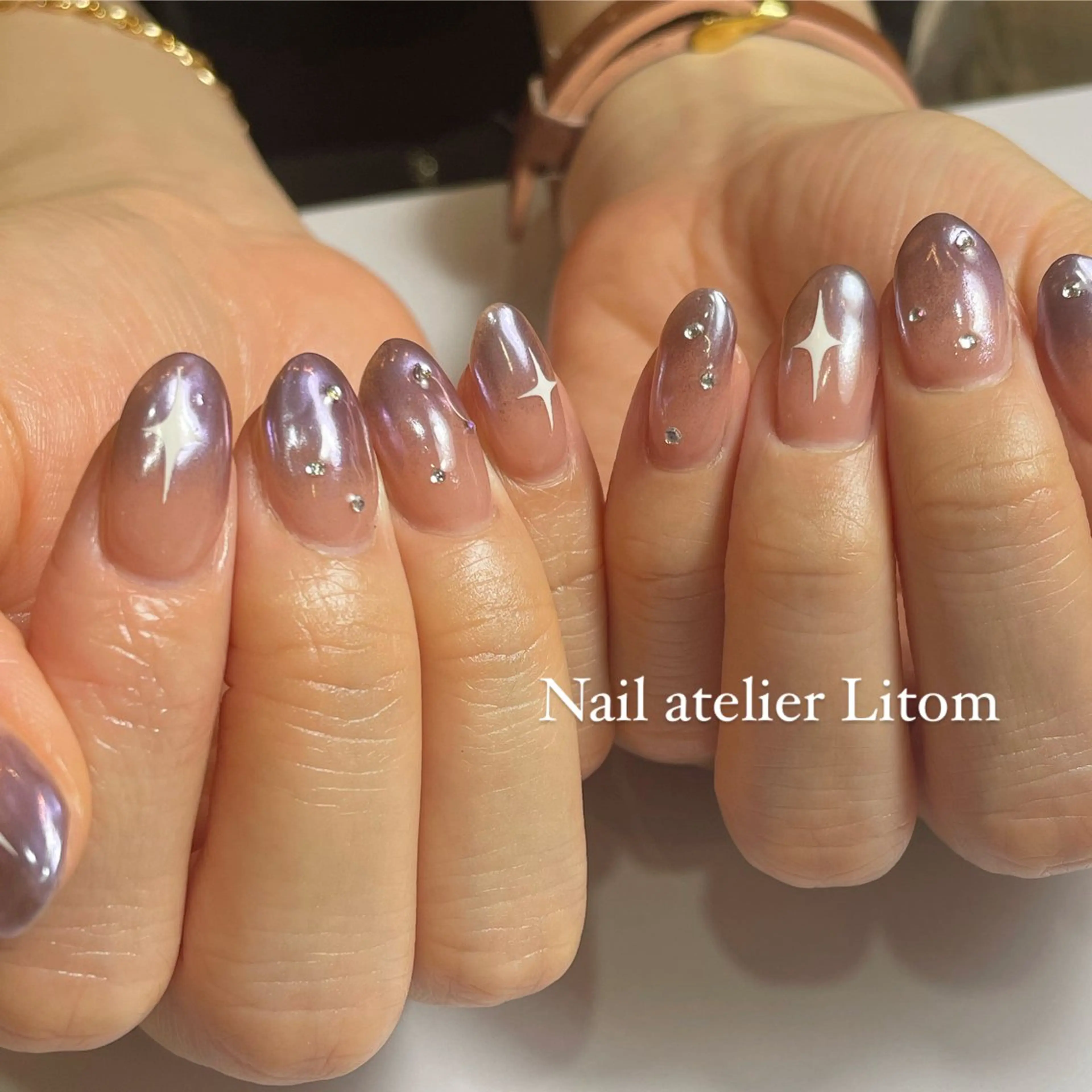 ネイル グラデーション ミラーネイル パープル Nail atelier Litom【ネイルアトリエリトム】所属・相模原ネイル ネイルアトリエリトムのネイルデザイン