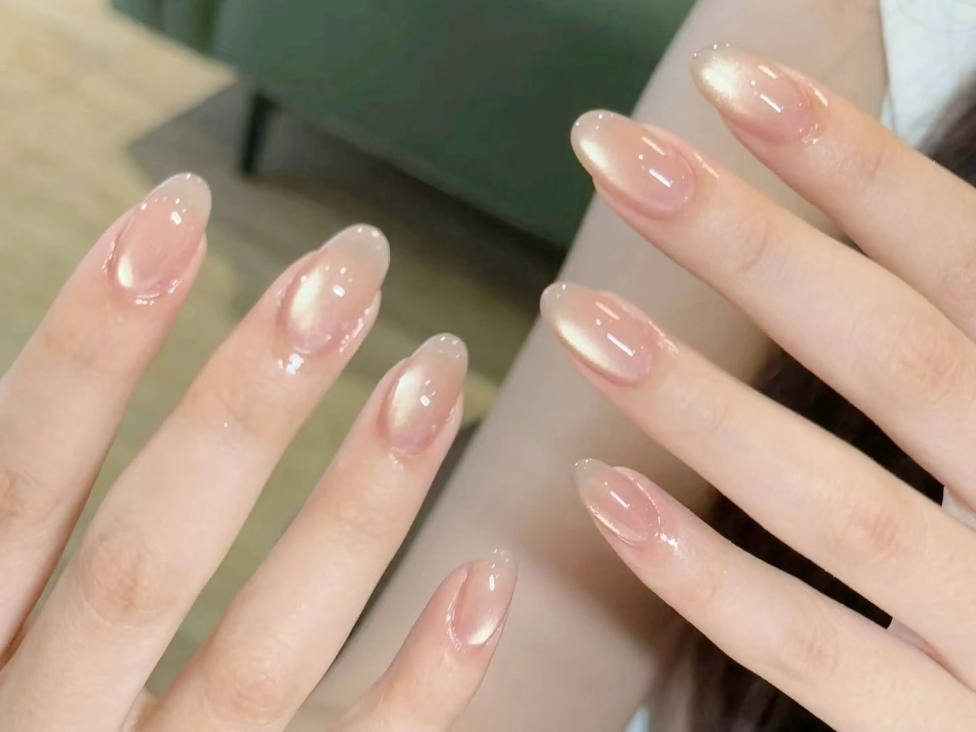 ネイル オーロラネイル チークネイル 長さ出し フットネイル フレンチネイル ハンドネイル ハンドケア Zz nail salonのネイルデザイン