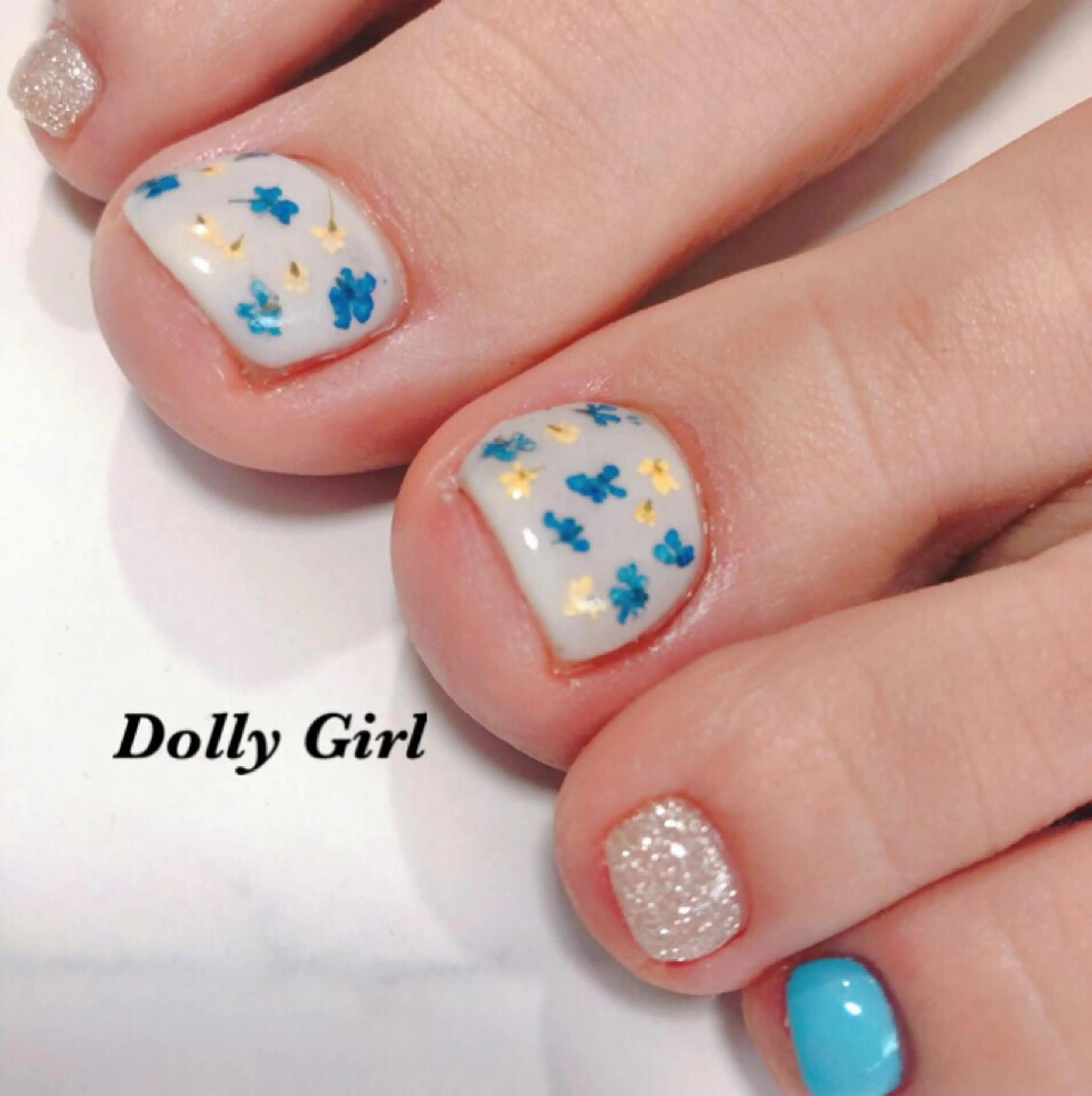 ネイル 個室ネイルサロンDolly  Girl〜ドーリーガール〜所属・DollyGirl KYOKOのネイルデザイン