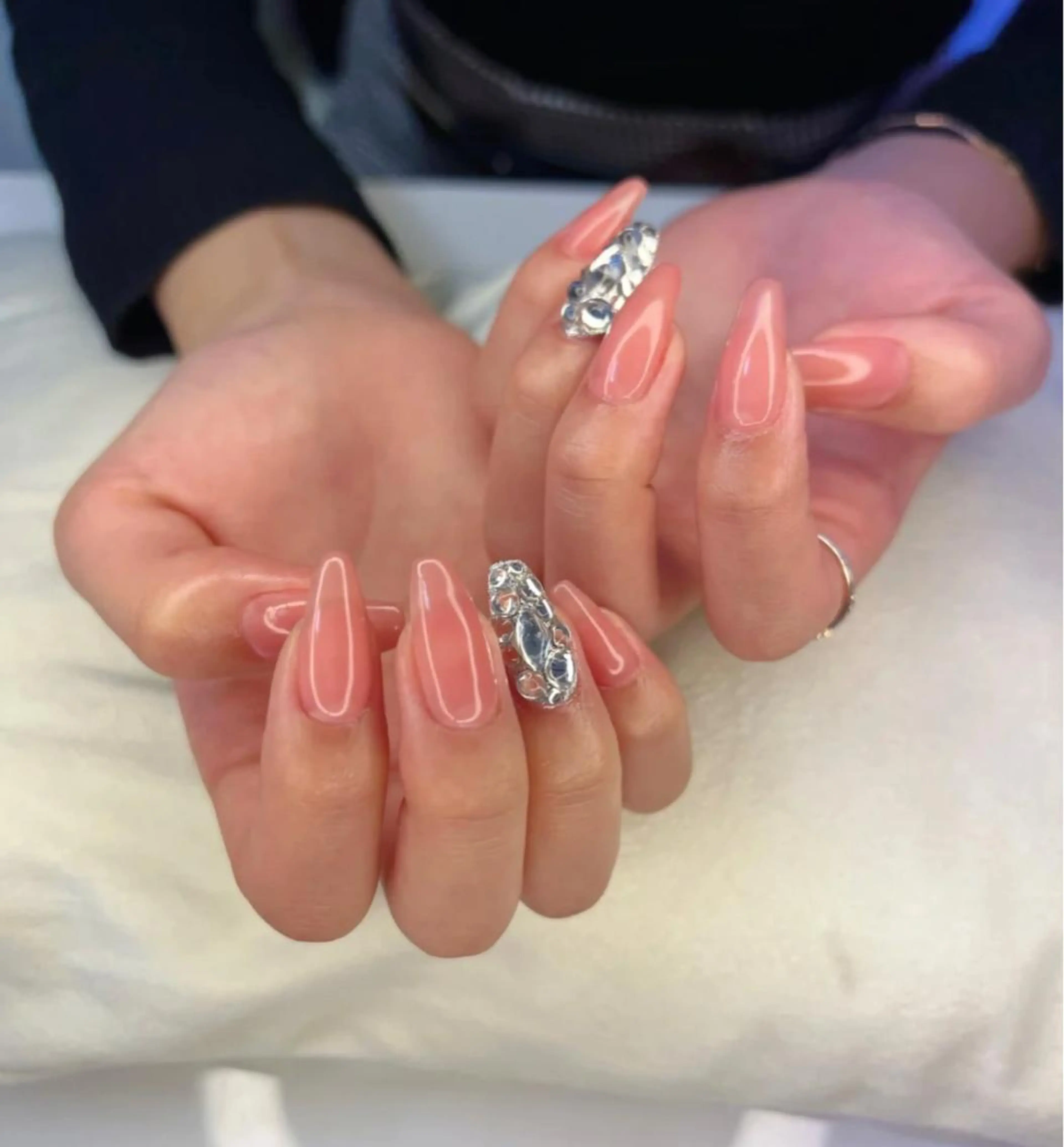 ネイル キラキラネイル Chill Nailsalonのネイルデザイン