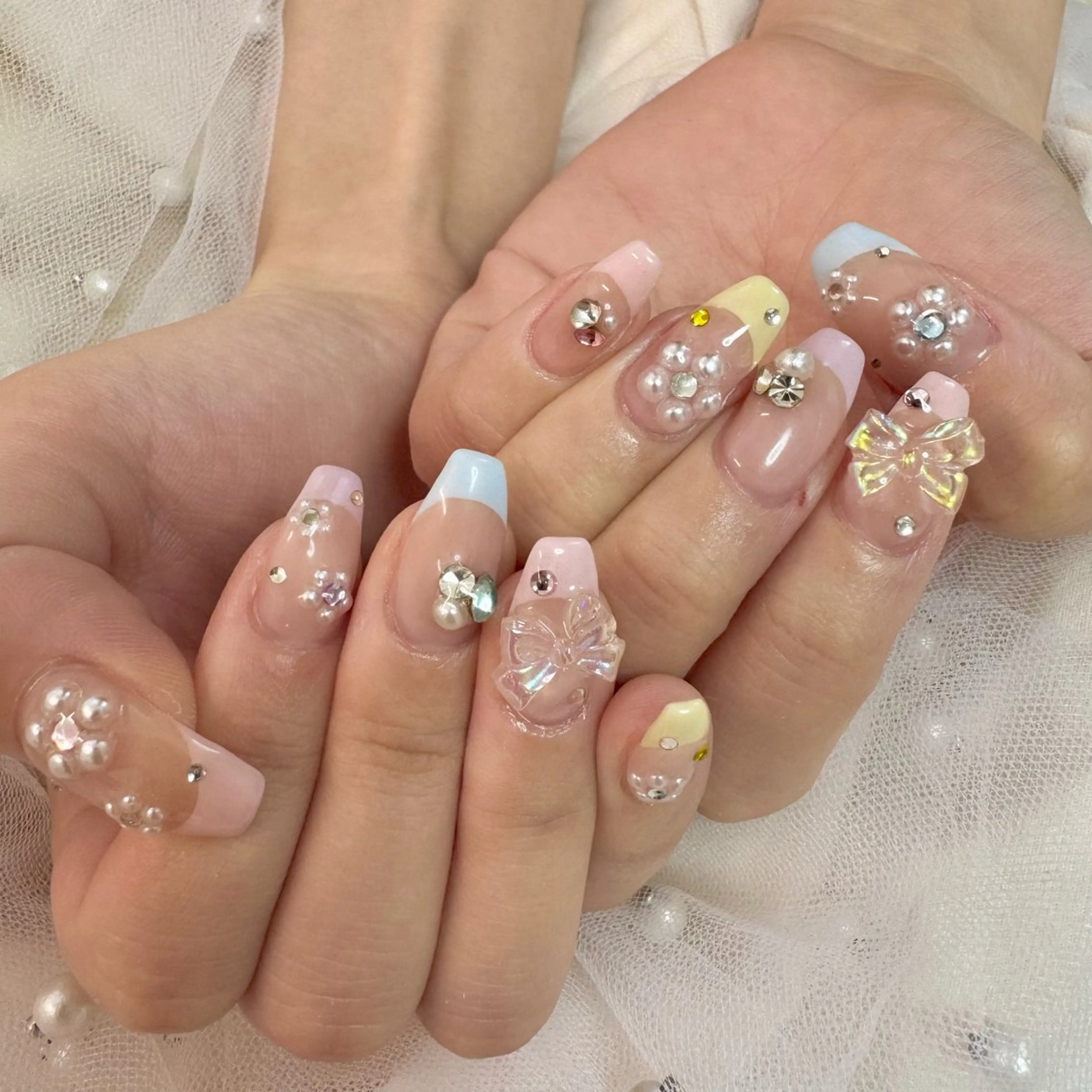 ネイル フレンチネイル パステルネイル nail salon e'mu💐のネイルデザイン