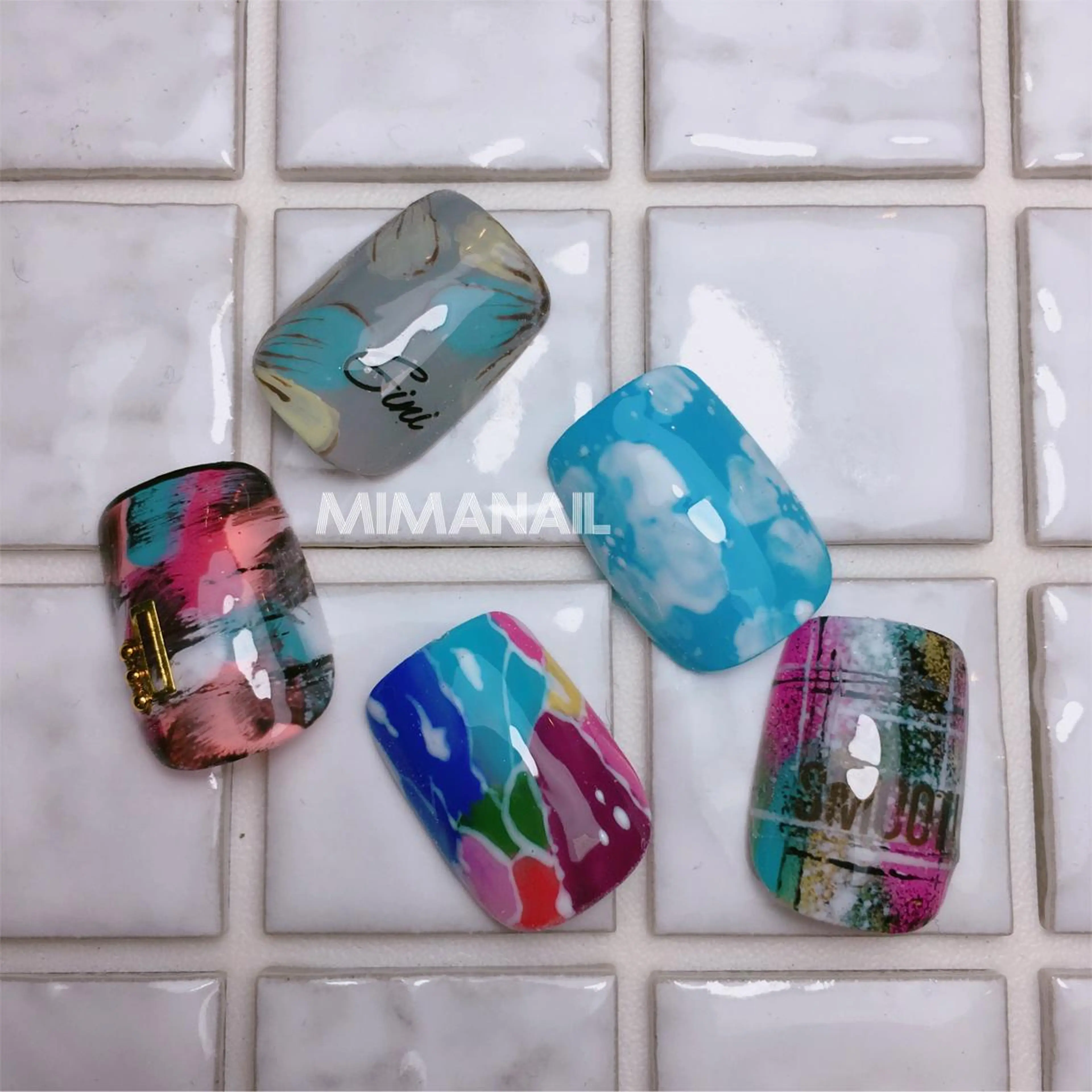 ネイル mima nailのネイルデザイン