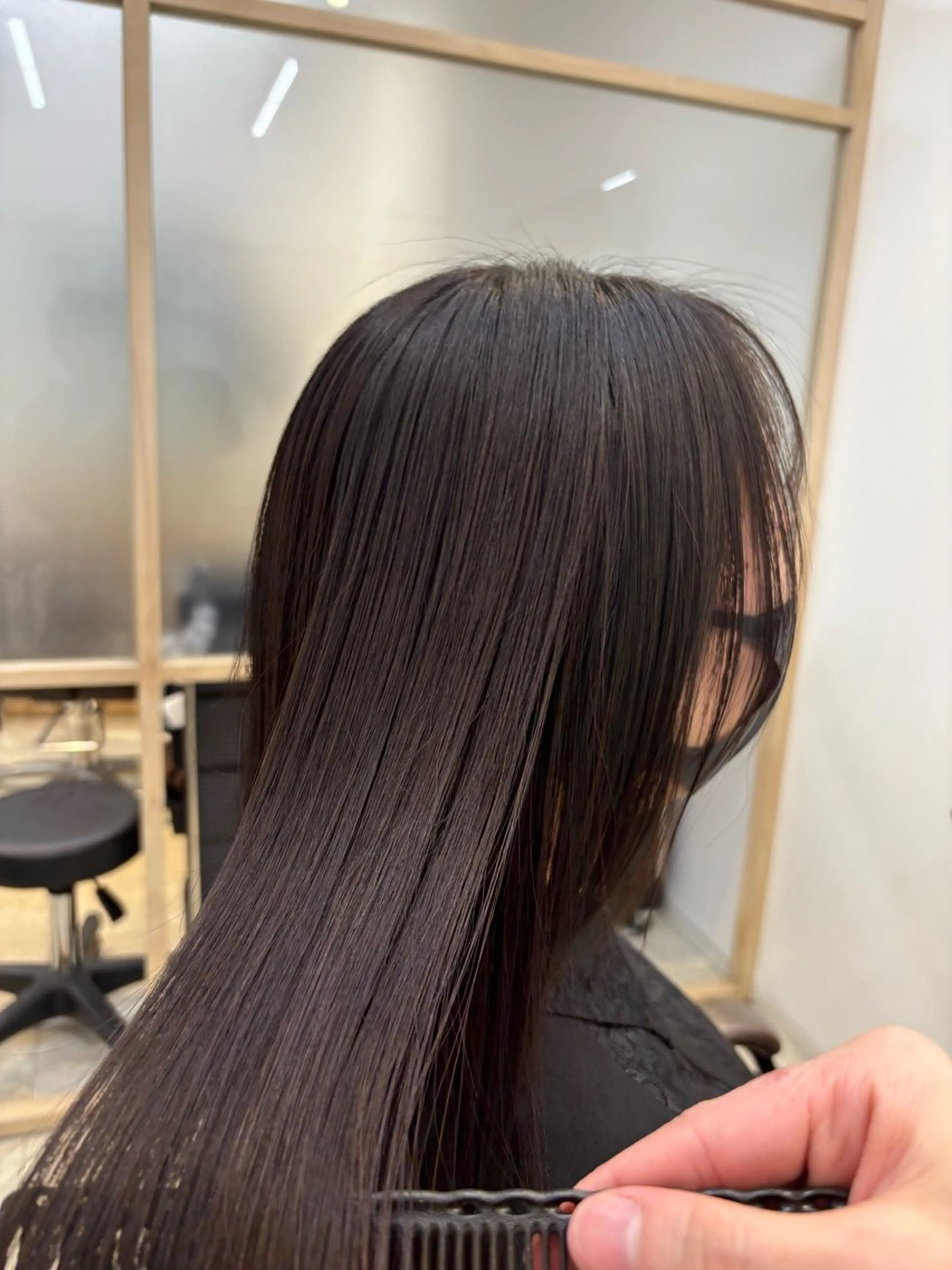 セミロング 縮毛矯正 💫扱いやすい ／レイヤー/小林陸のヘアスタイル