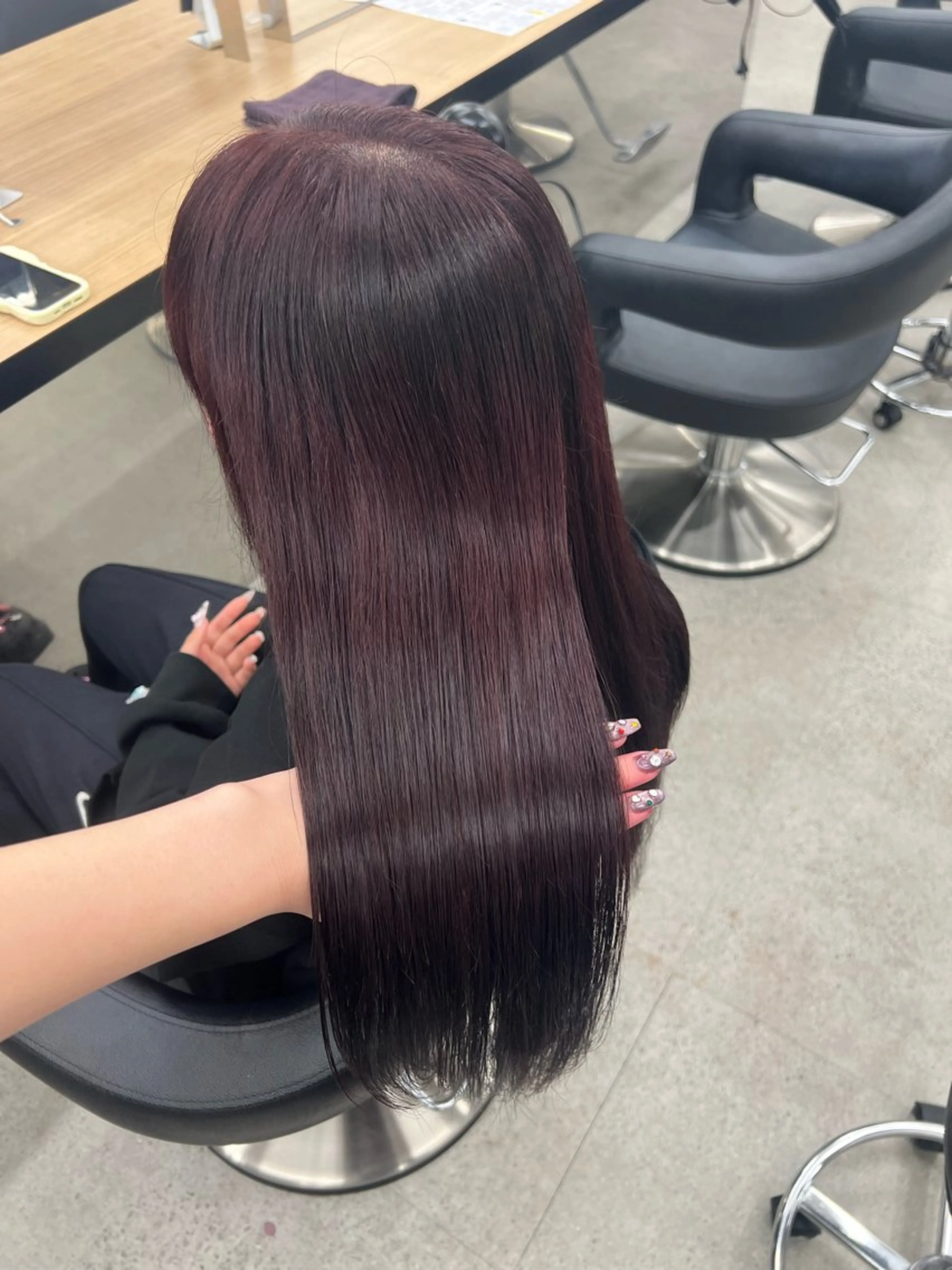 ロング カラー ブリーチ 髪質改善 トリートメント ヘアカラー 💗愛され暖色💗 ピンク/レッド💗のヘアスタイル