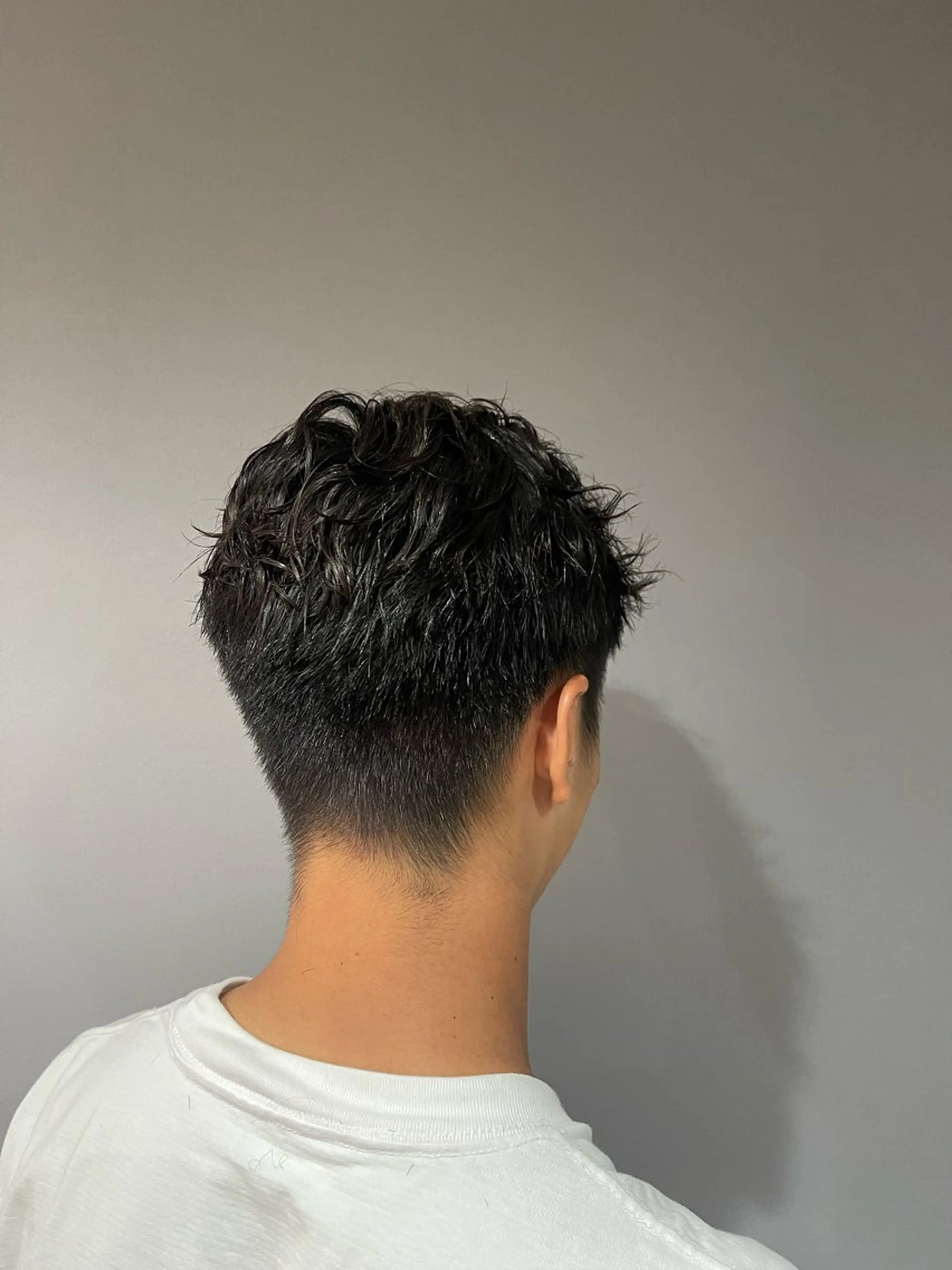 メンズ パーマ EXCIA 西梅田店【エクシア】所属・EXCIA 西梅田のヘアスタイル