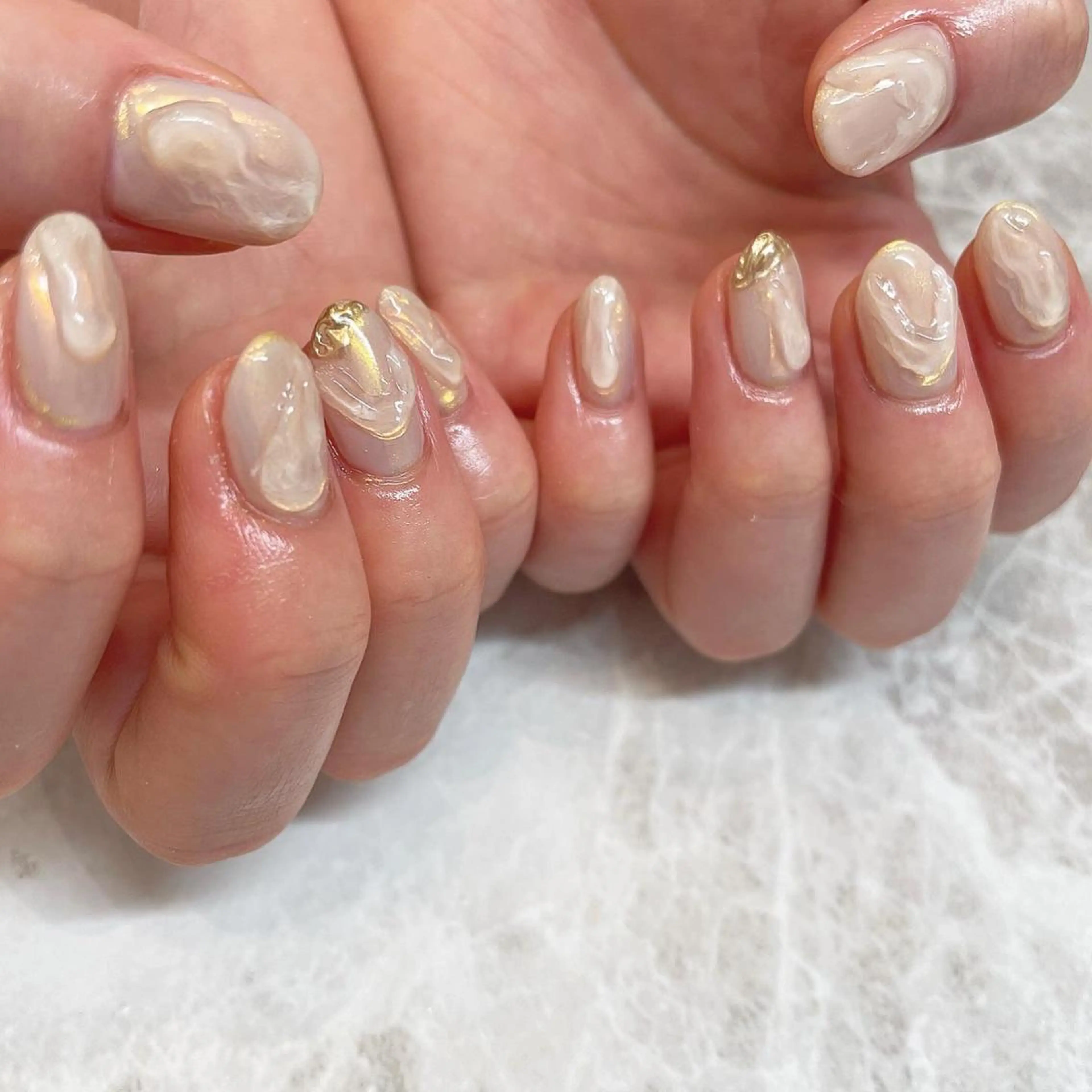 ネイル essence所属・pétit maakoのネイルデザイン