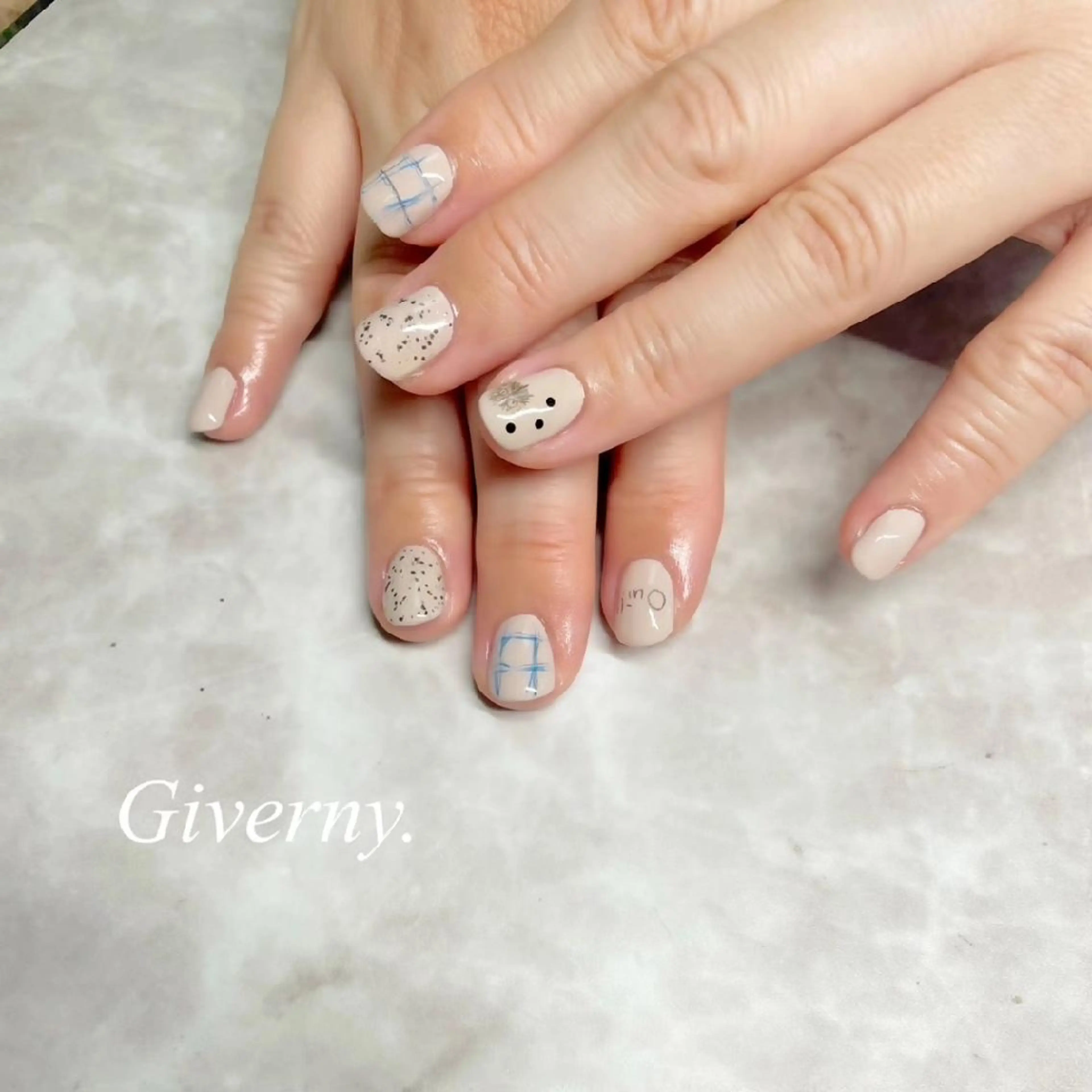 ネイル ハンドネイル Giverny .のネイルデザイン