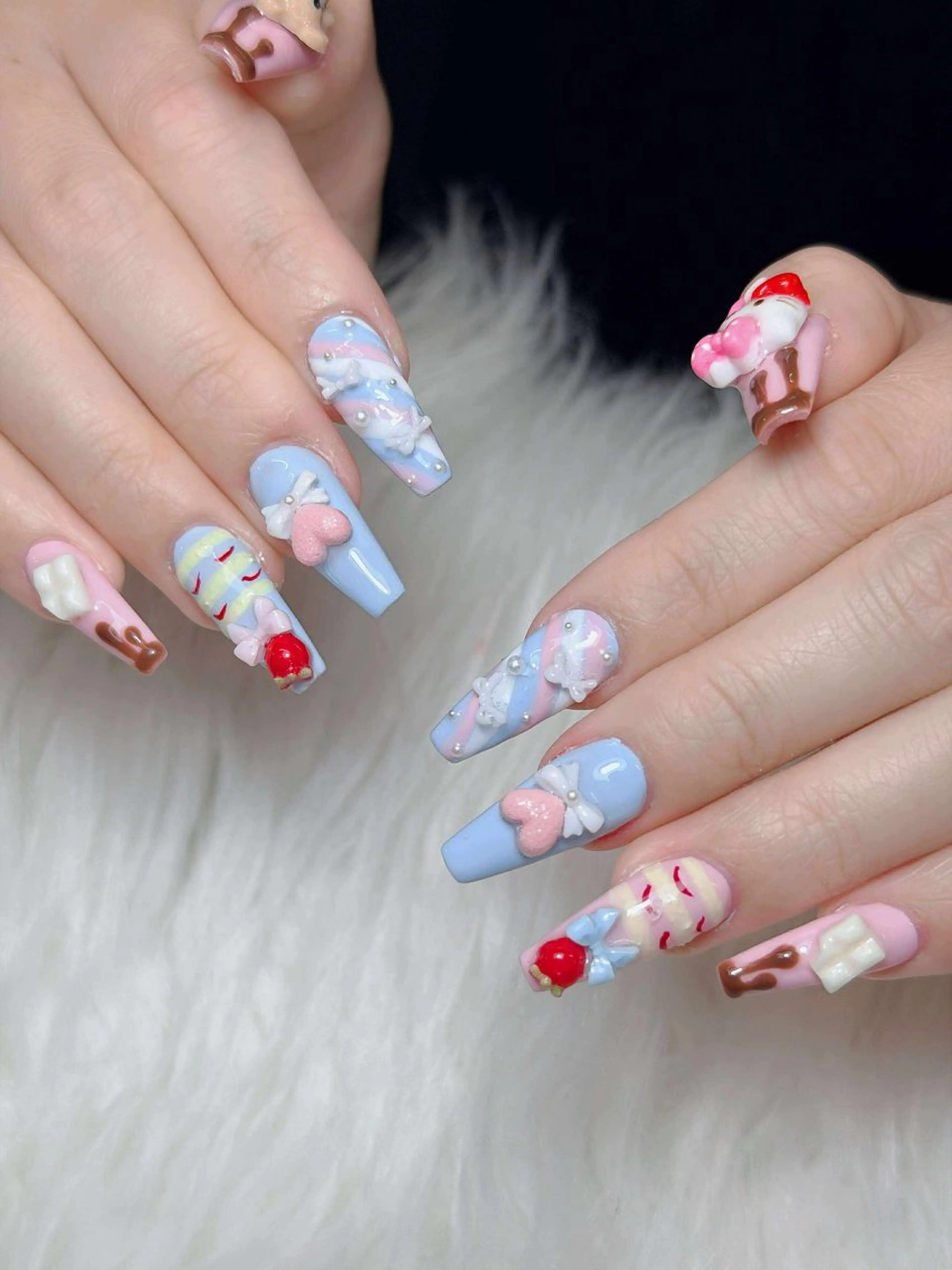 ネイル オーロラネイル チークネイル フットネイル フレンチネイル ハロウィン ハンドネイル Lumi Nail 新大久保3‘のネイルデザイン