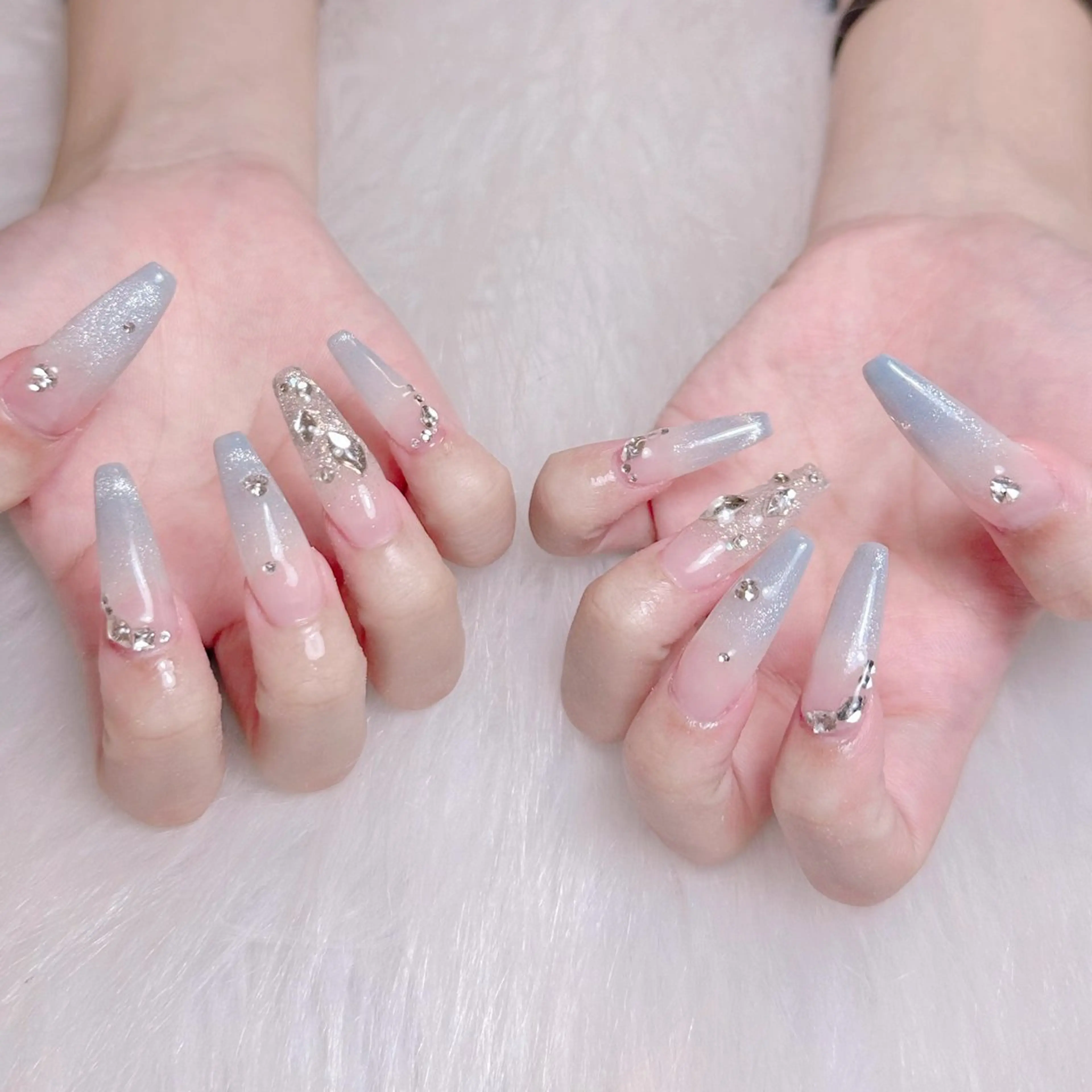 ネイル ハンドネイル Mari 🎀六月移転のネイルデザイン