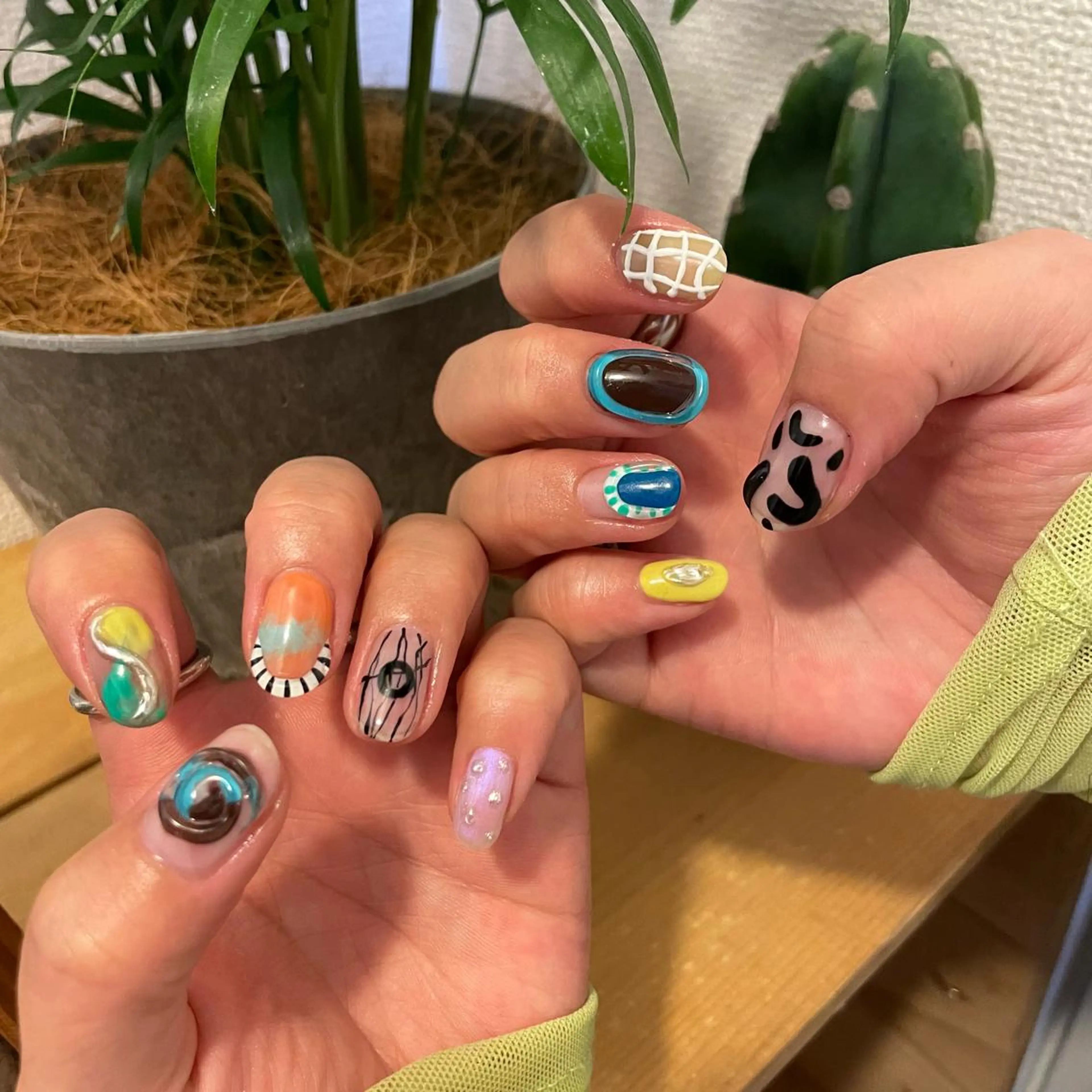 ネイル nail salon  aloalo所属・Nailist Ayaのネイルデザイン