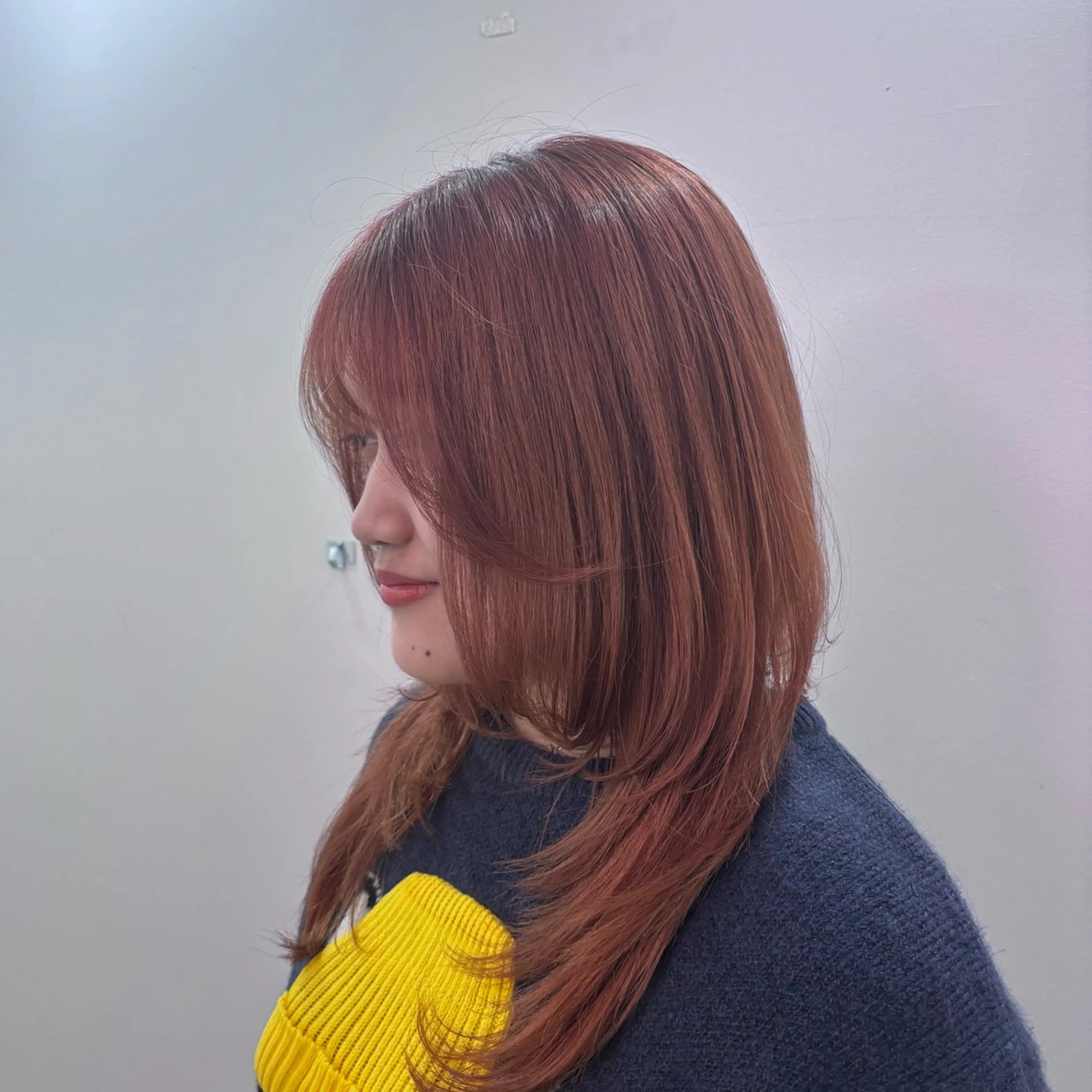 ロング ハイトーン艶カラー 💎あやめ🎀のヘアスタイル