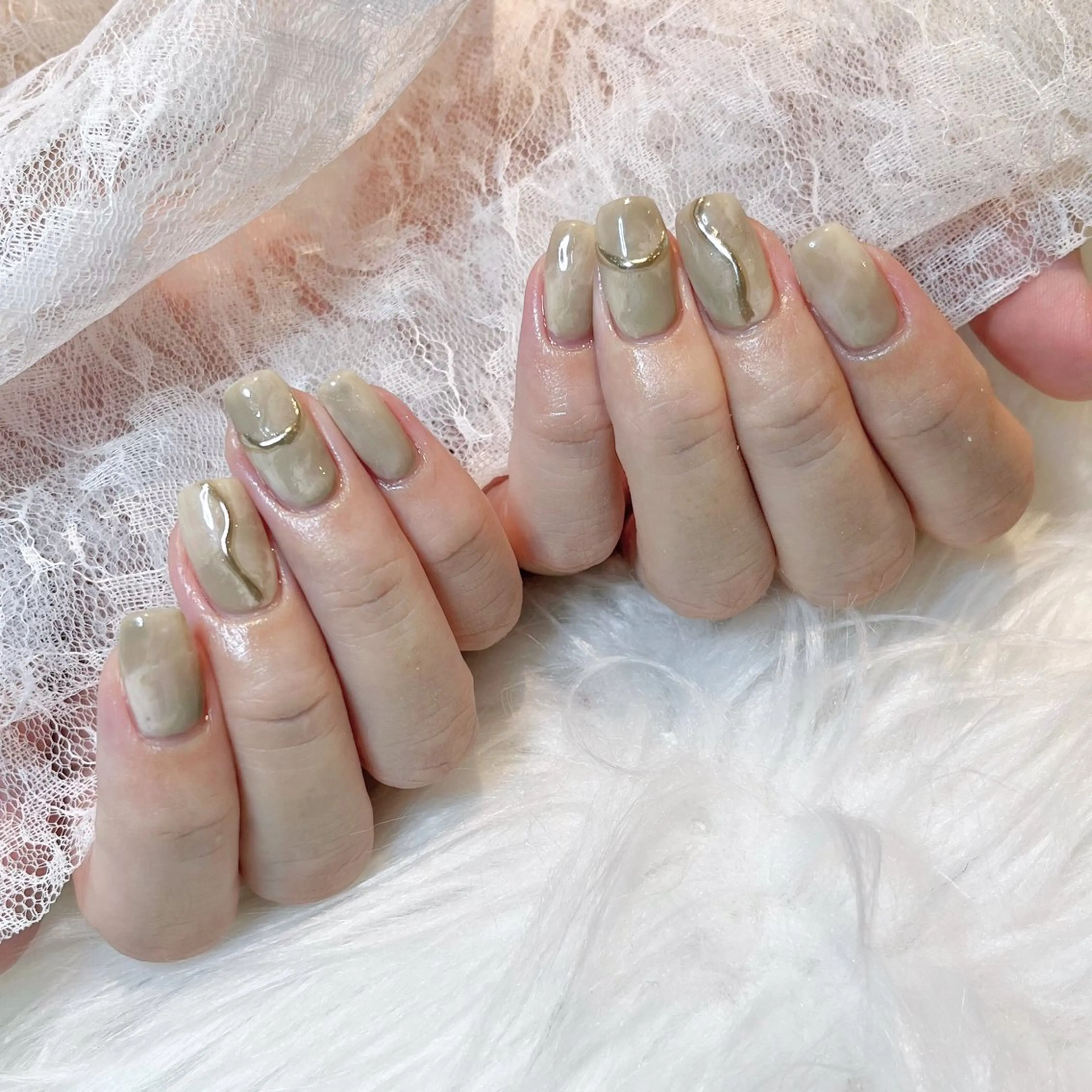 ネイル はあとねいる天王町店所属・HARUKA 🐼のネイルデザイン