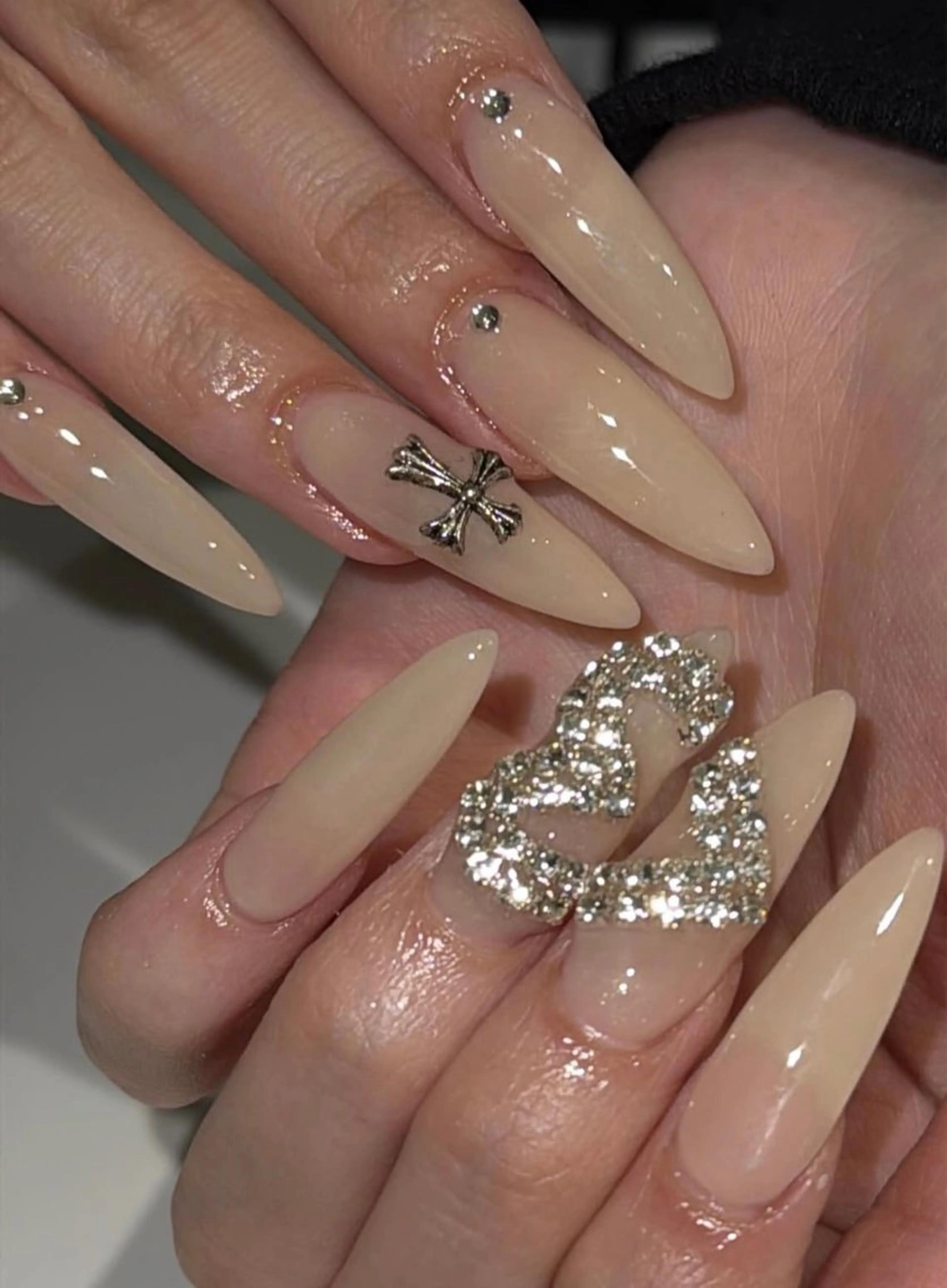 ネイル ジェルネイル パラジェル スカルプネイル ネイルチップ ハンドネイル NiJi Nailsのネイルデザイン