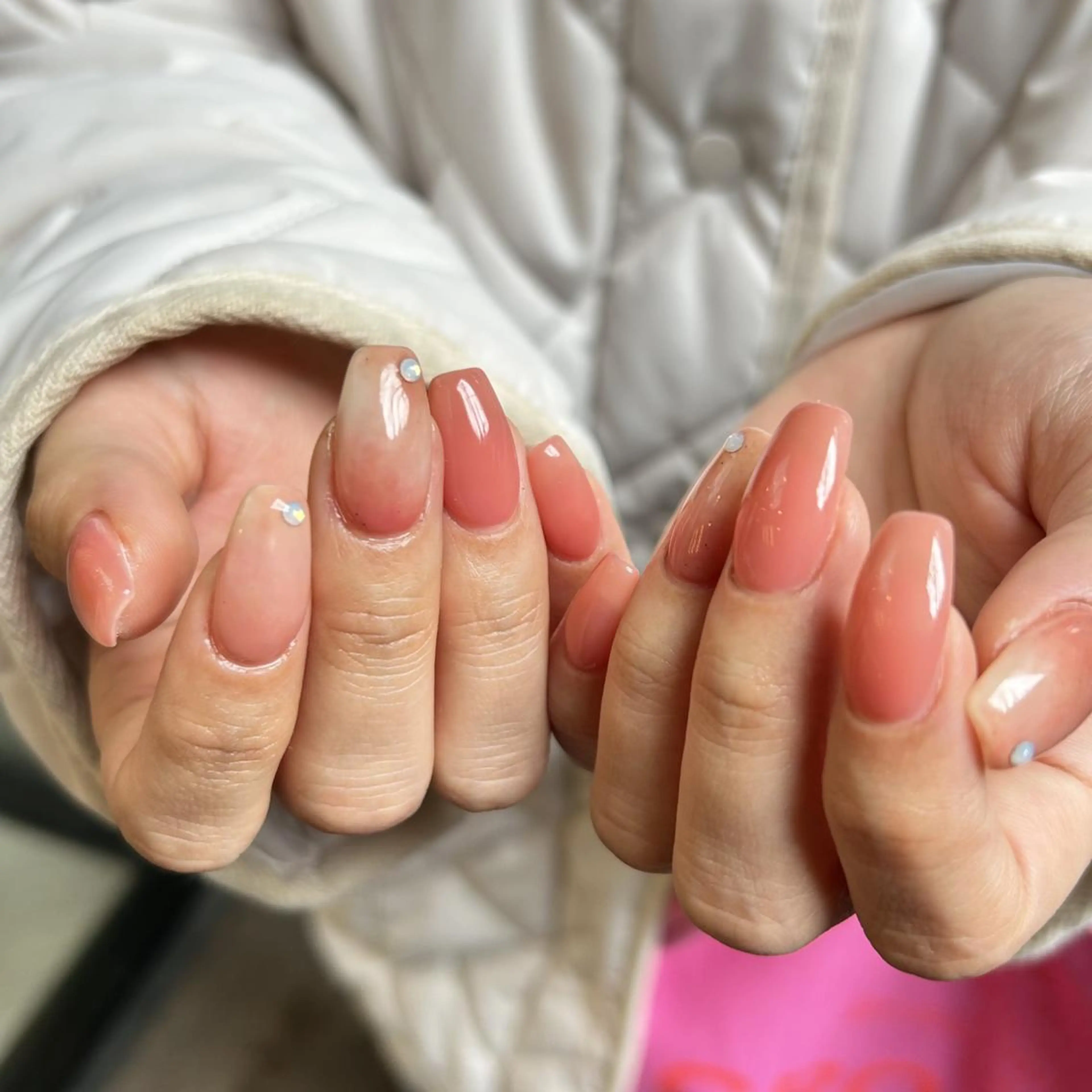 ネイル オーロラネイル ジェルネイル 氷ネイル・うるうるネイル 韓国ネイル ミラーネイル ハンドネイル nails TOKYOのネイルデザイン