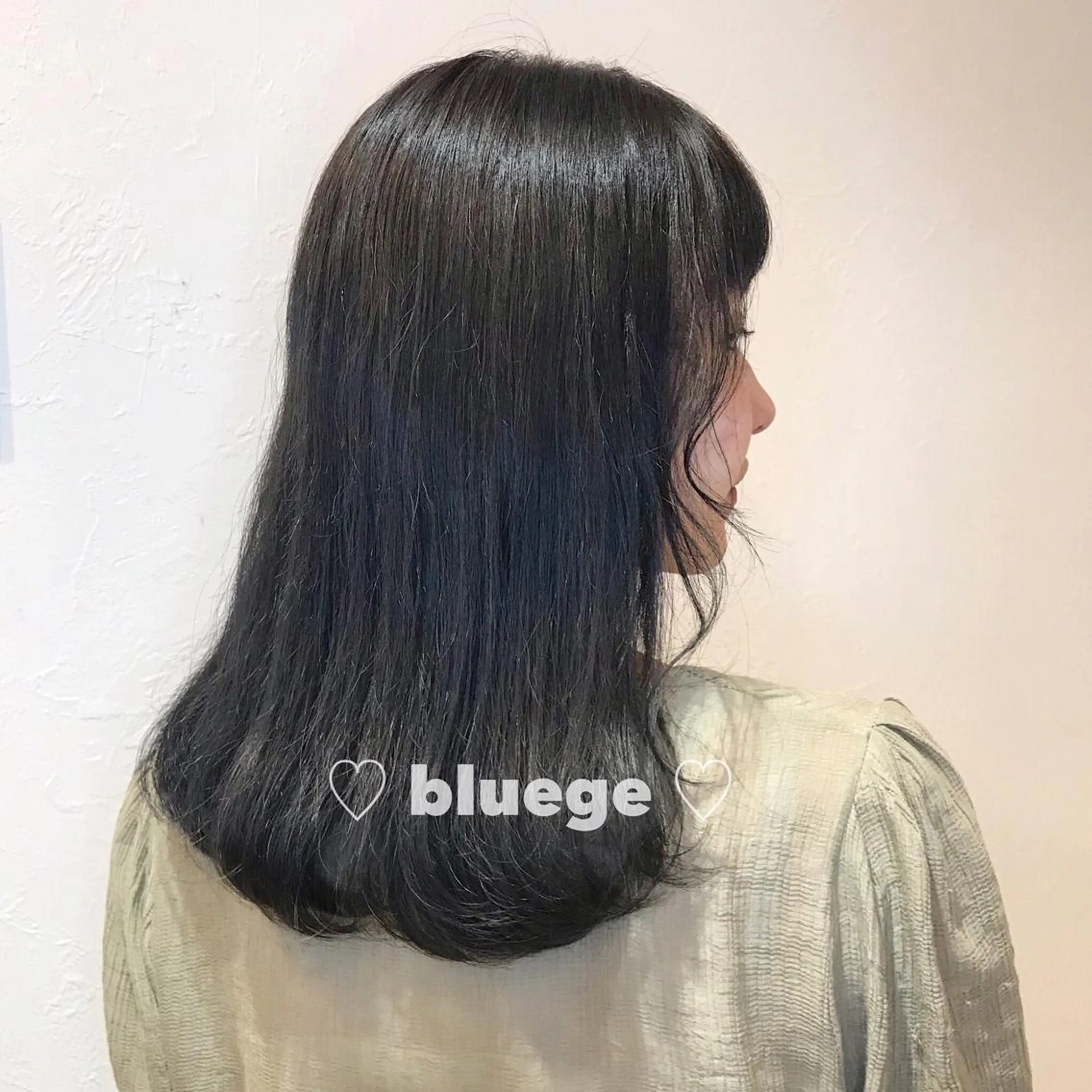 セミロング ブリーチなしカラー ダブルカラーエクステのヘアスタイル