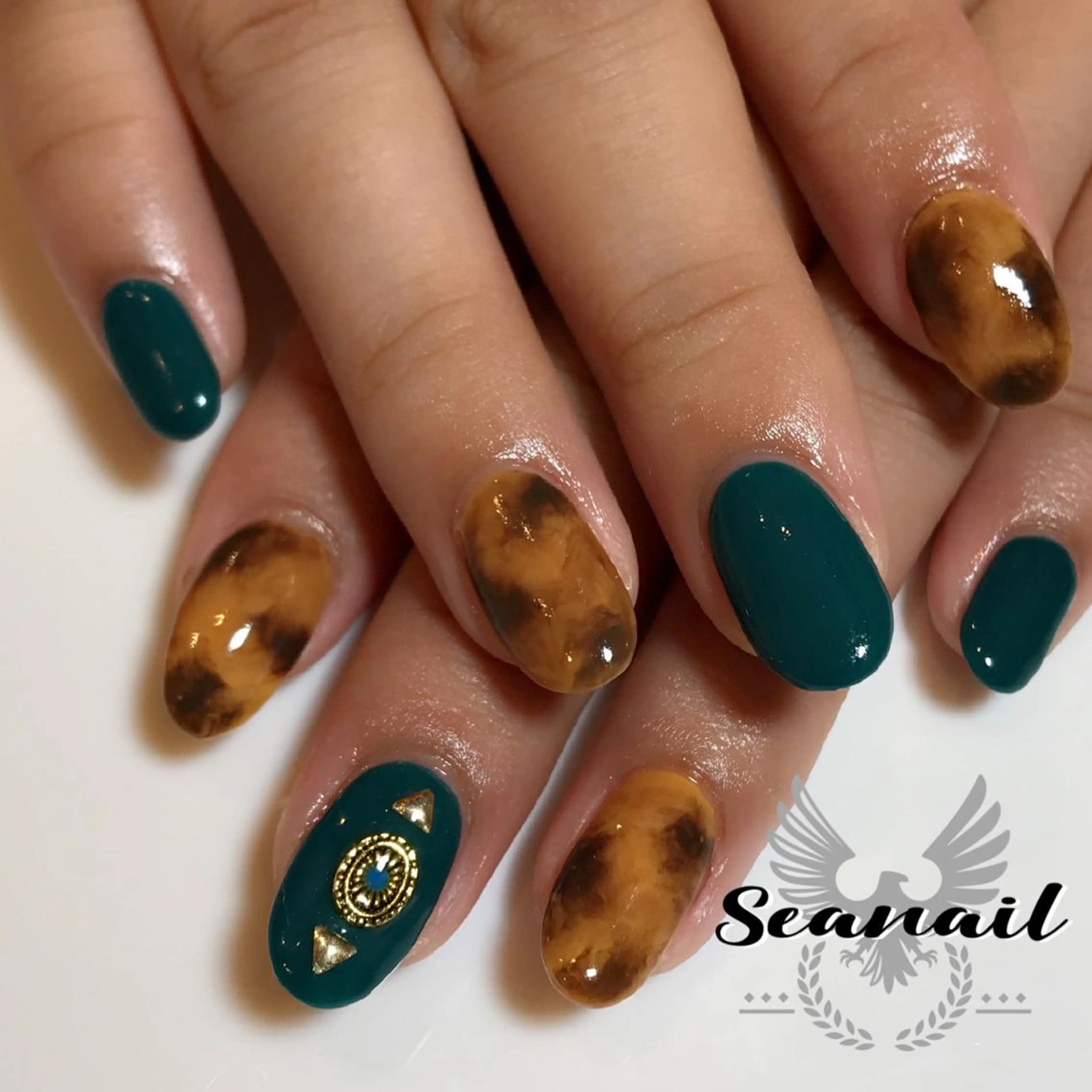 ネイル 小尾 栞のネイルデザイン