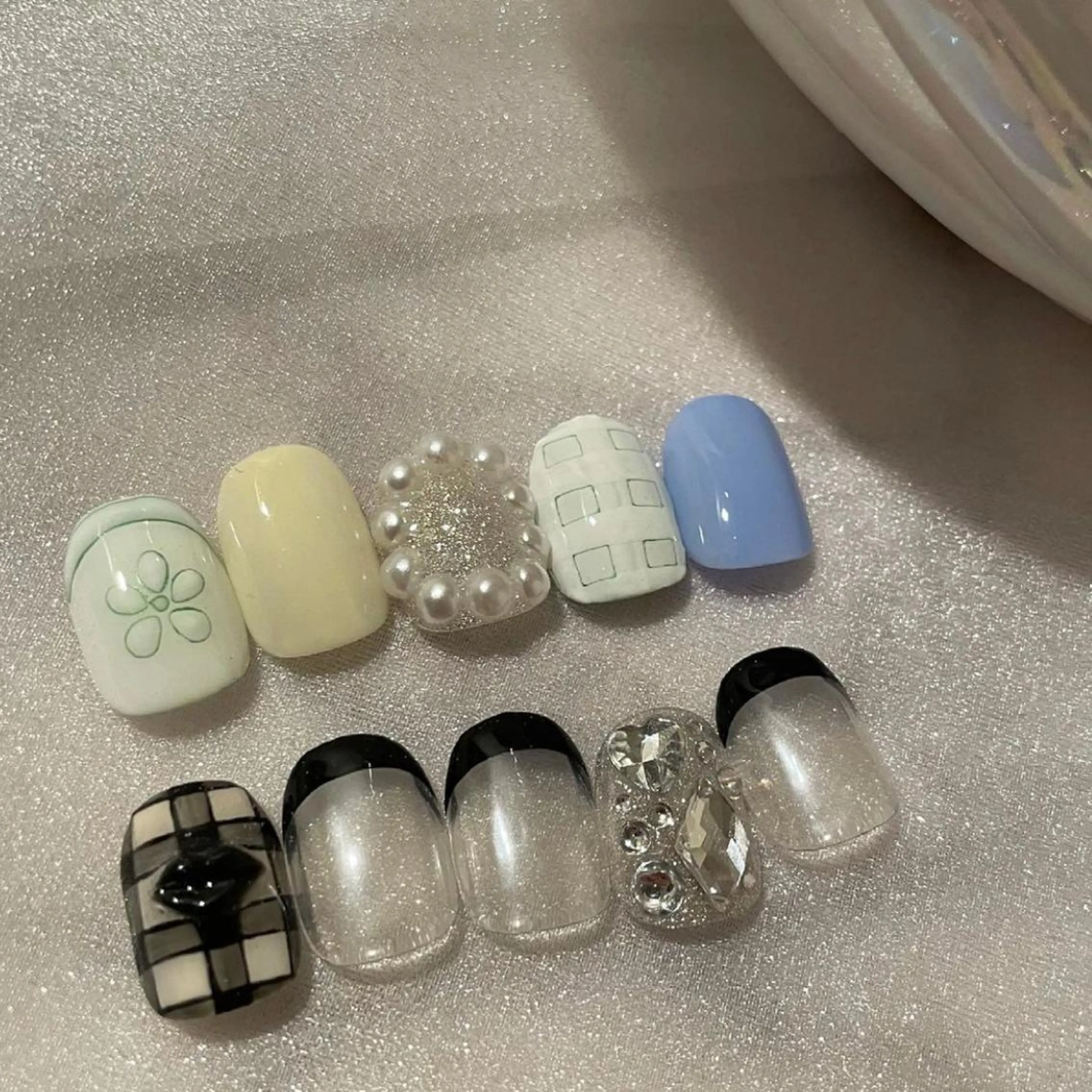 ネイル ハンドネイル ハンドケア lyly.nail所属・lylynail YUUKAのネイルデザイン