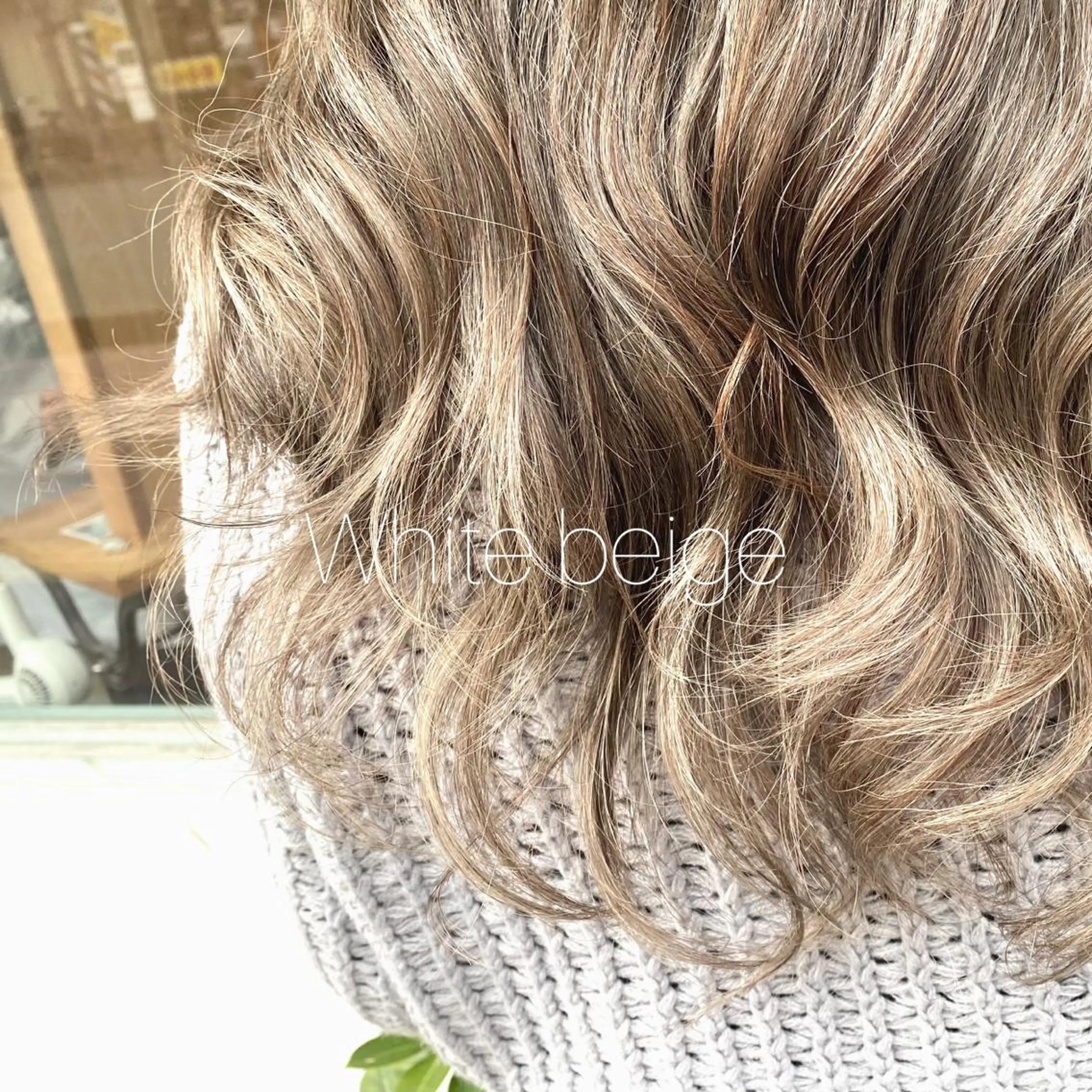 セミロング カラー ヘアカラー トリートメント 𓅰なかがわ ふみな𓅯のヘアスタイル