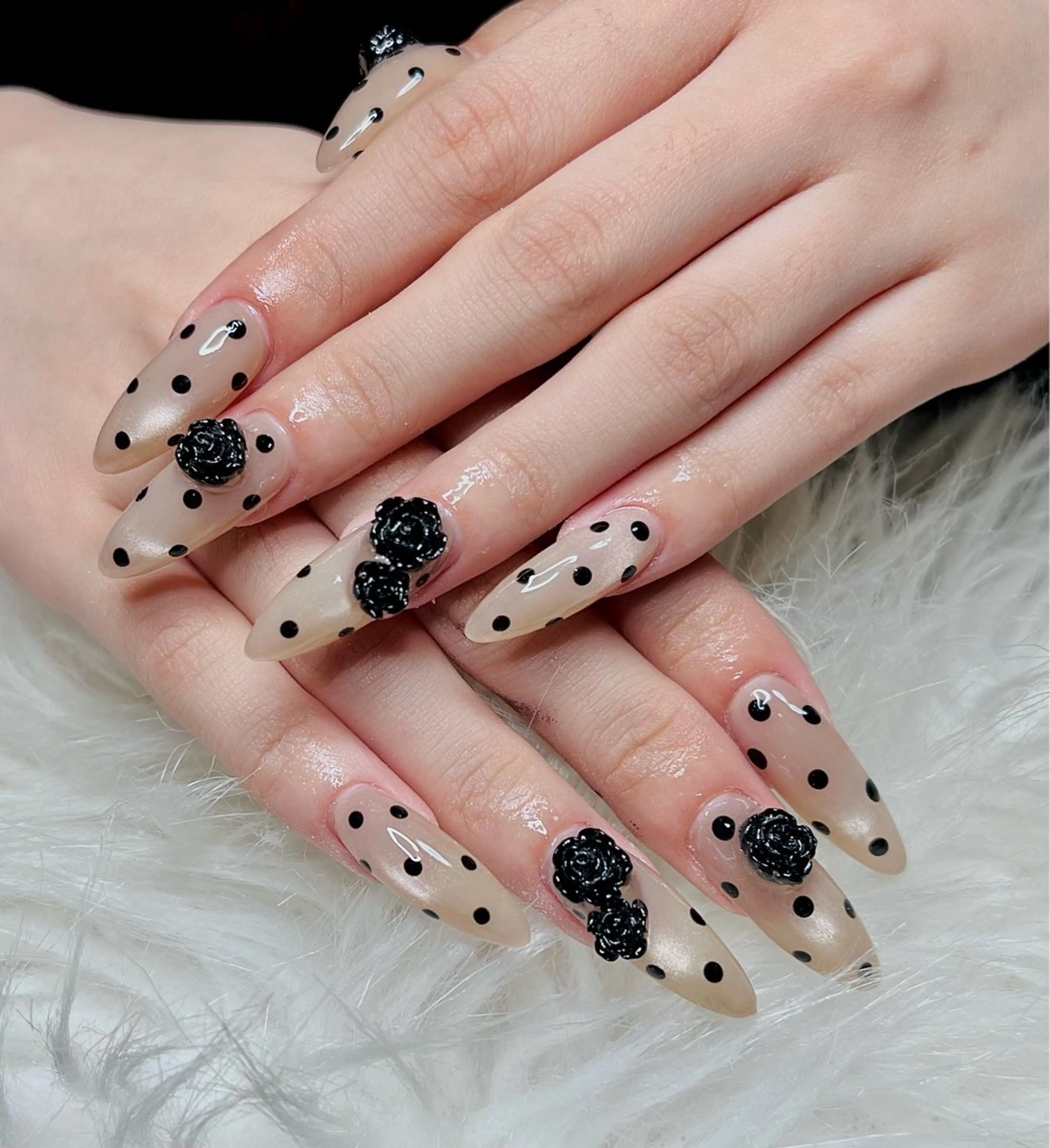 シンブル持ち込みデザイン-付け放題120分コースの写真