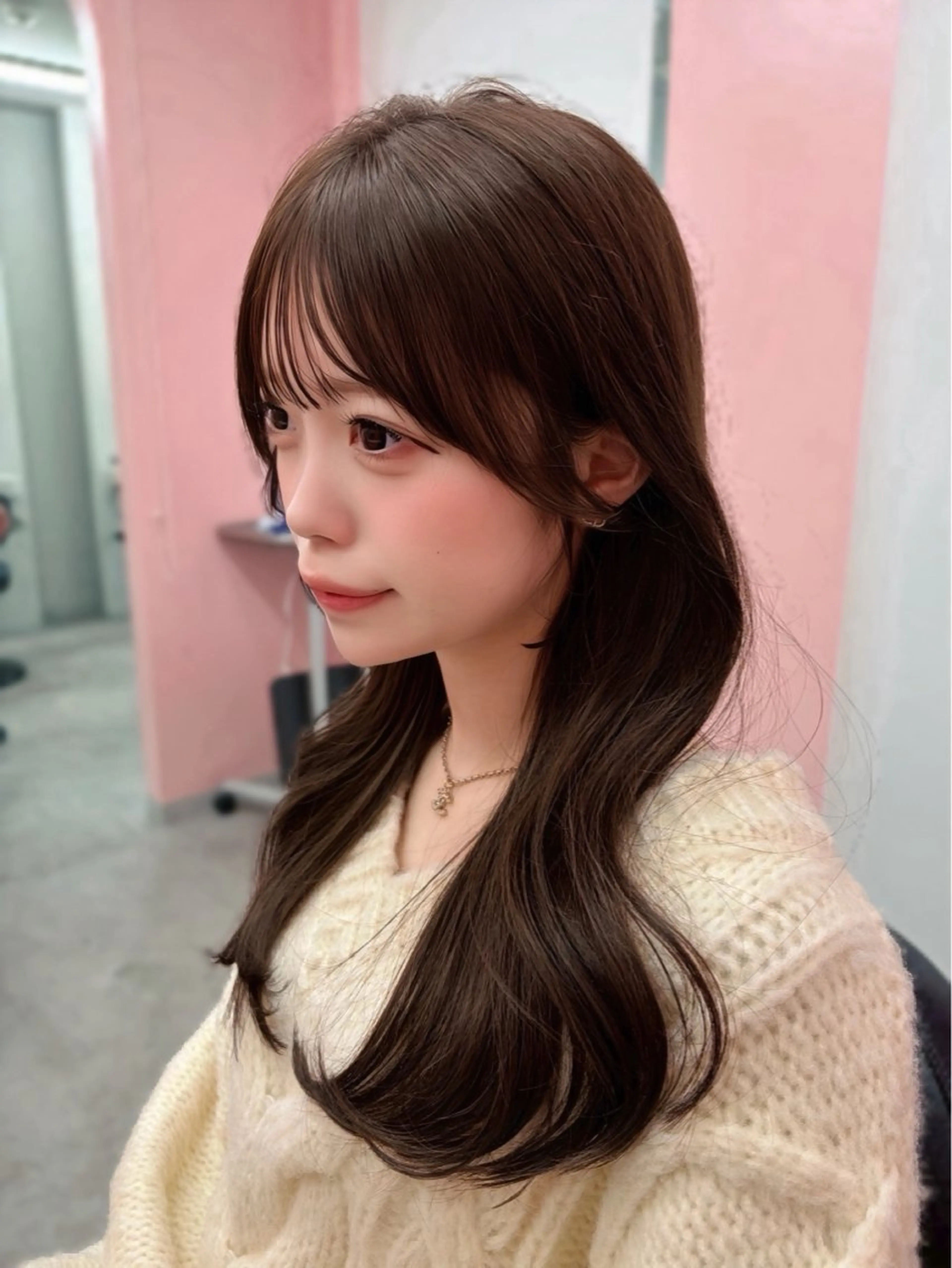 セミロング カット 縮毛矯正 votan渋谷所属・木串 楽人のヘアスタイル