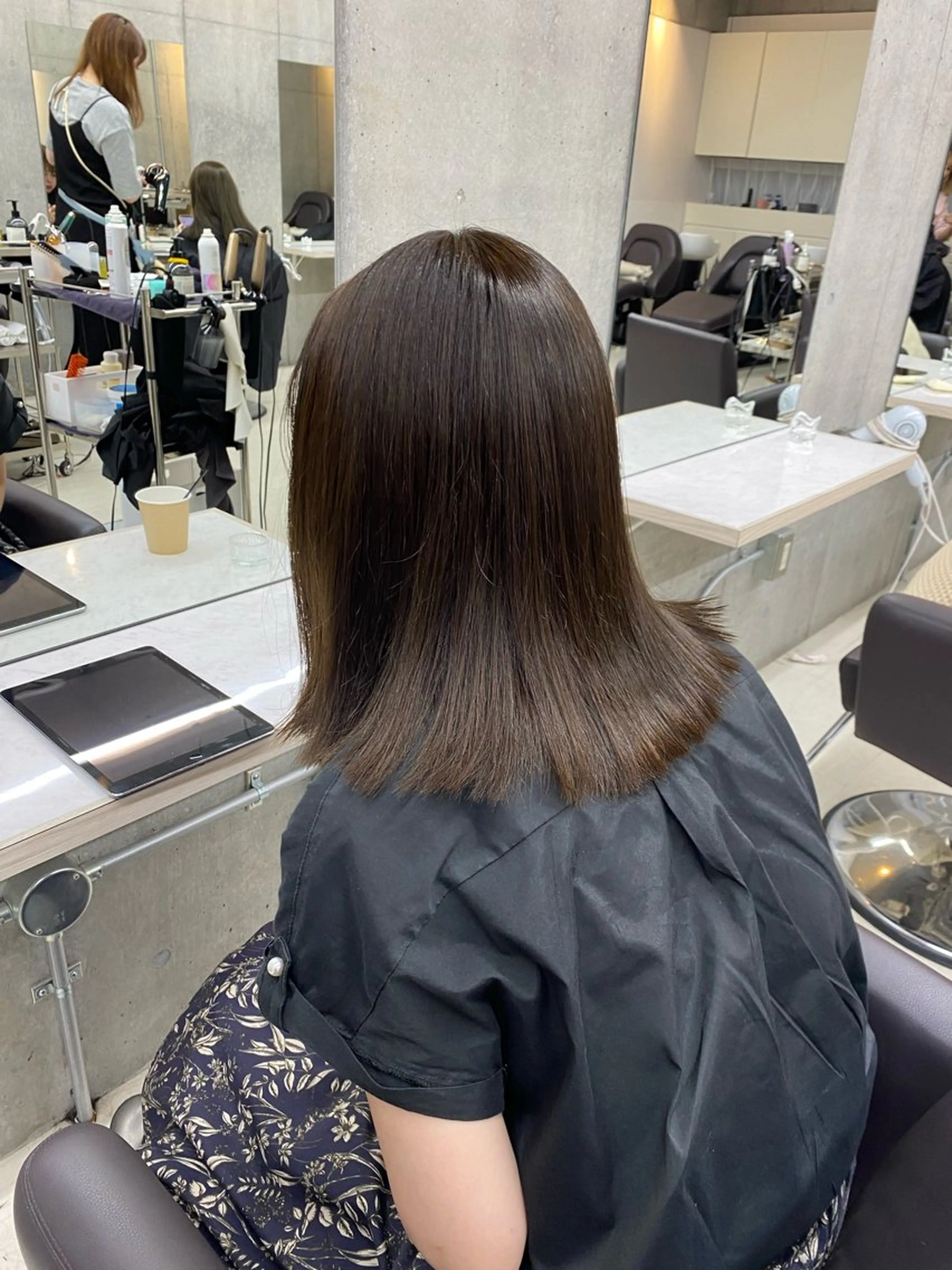 ミディアム カラー ブラウンカラー オリーブブラウン Clore所属・うる艶ヘア♡韓国好き 透明感　shotaのヘアスタイル