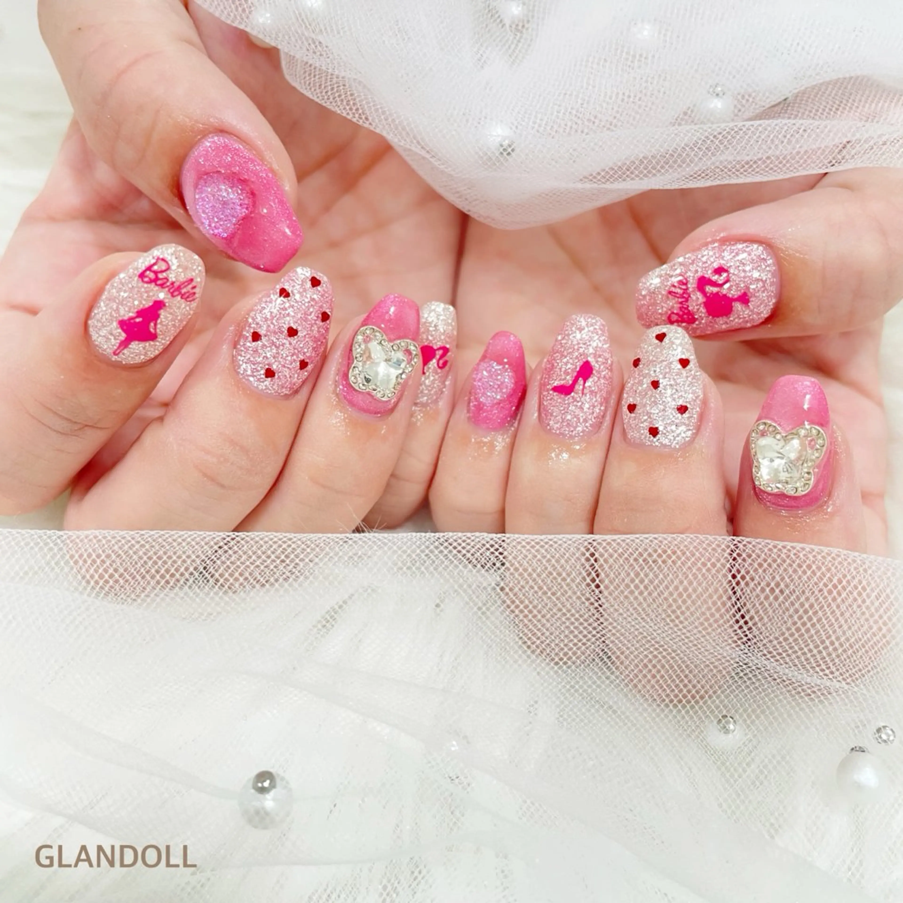 ネイル ハンドネイル GLANDOLL YURIのネイルデザイン