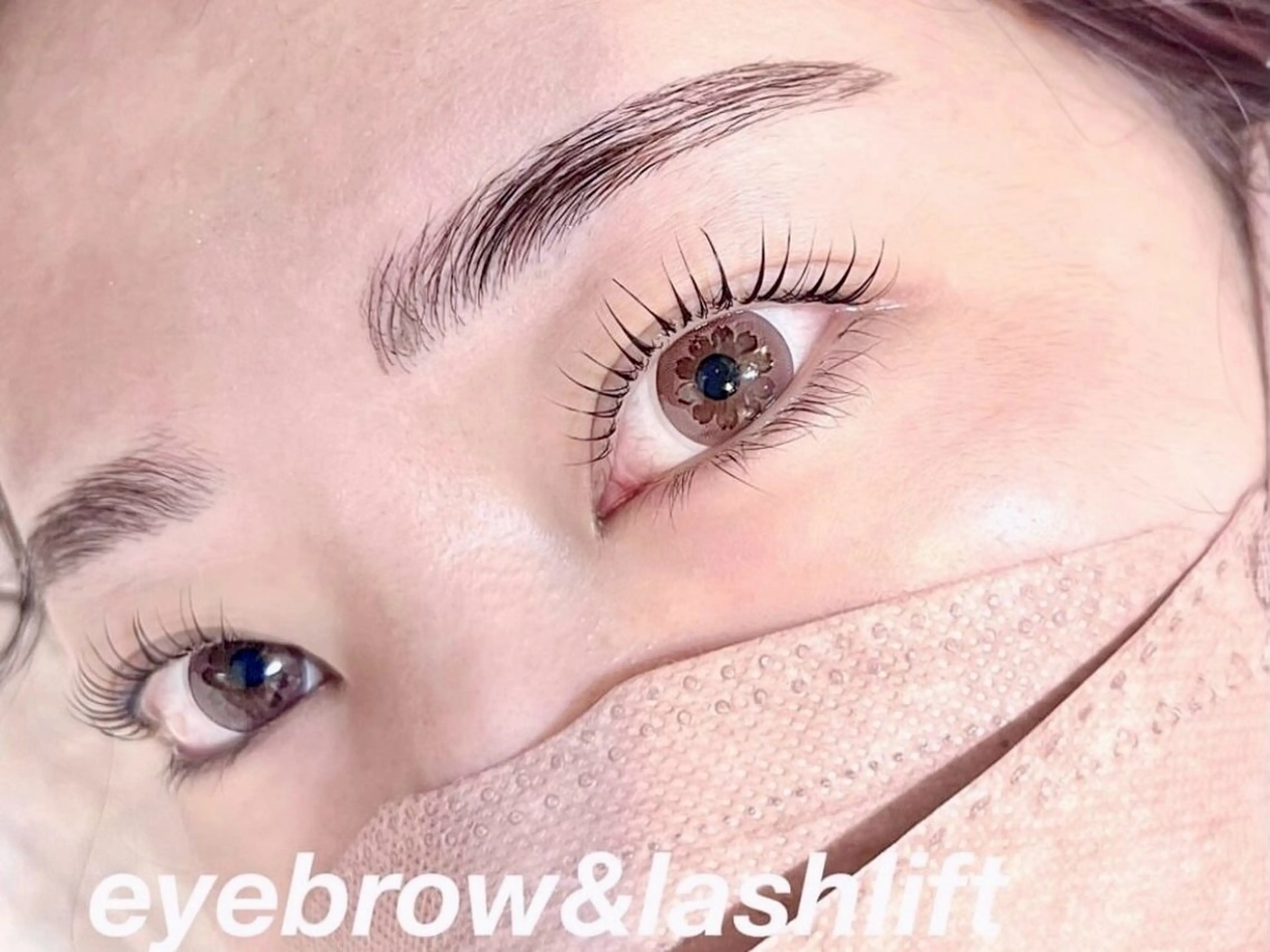 マツエク・マツパ maru.武蔵小杉所属・米澤 maru.の眉毛・アイブロウイメージ