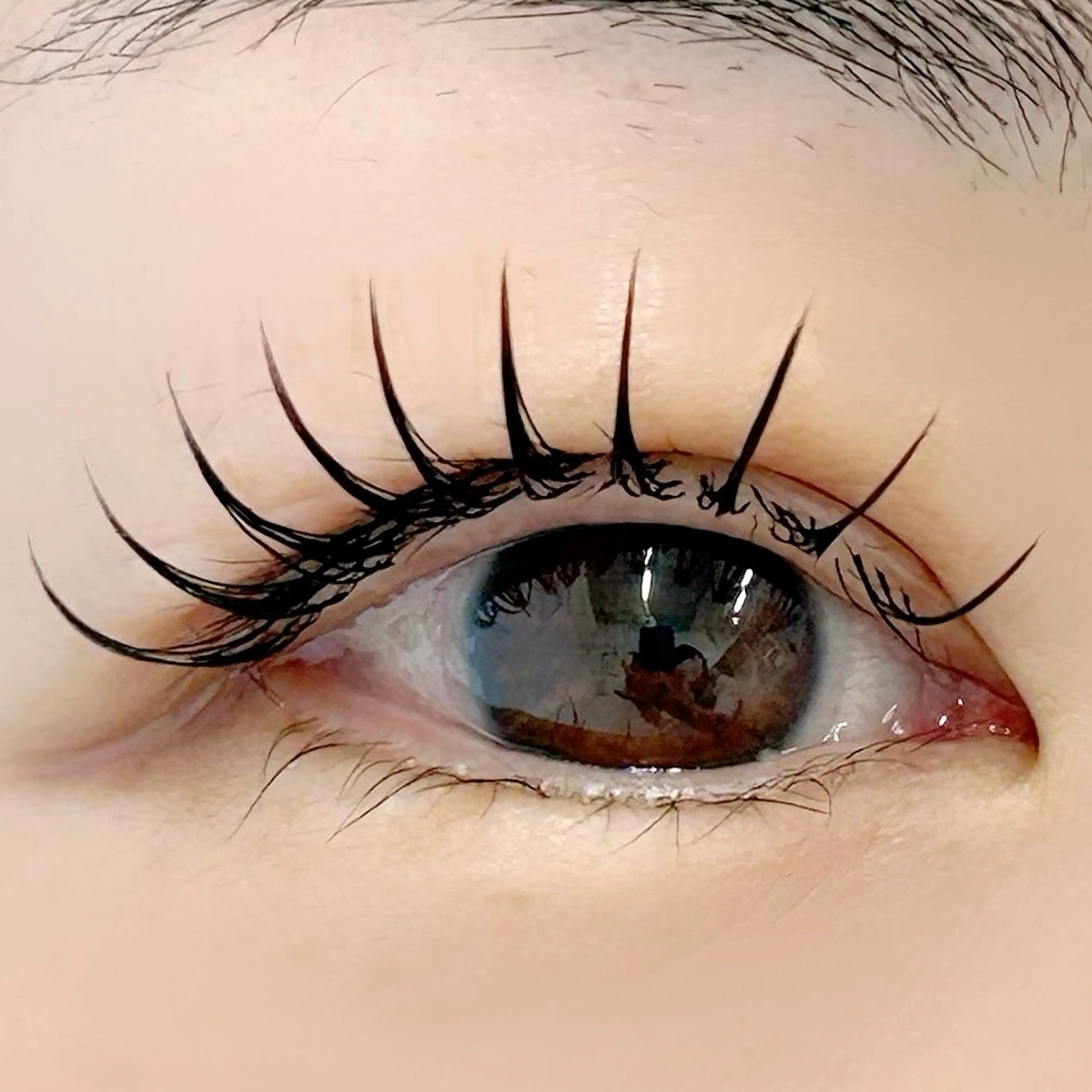 マツエク・マツパ 束感まつ毛 フラットラッシュ BellFlower Aki(眉・まつげ)のマツエク・マツパデザイン