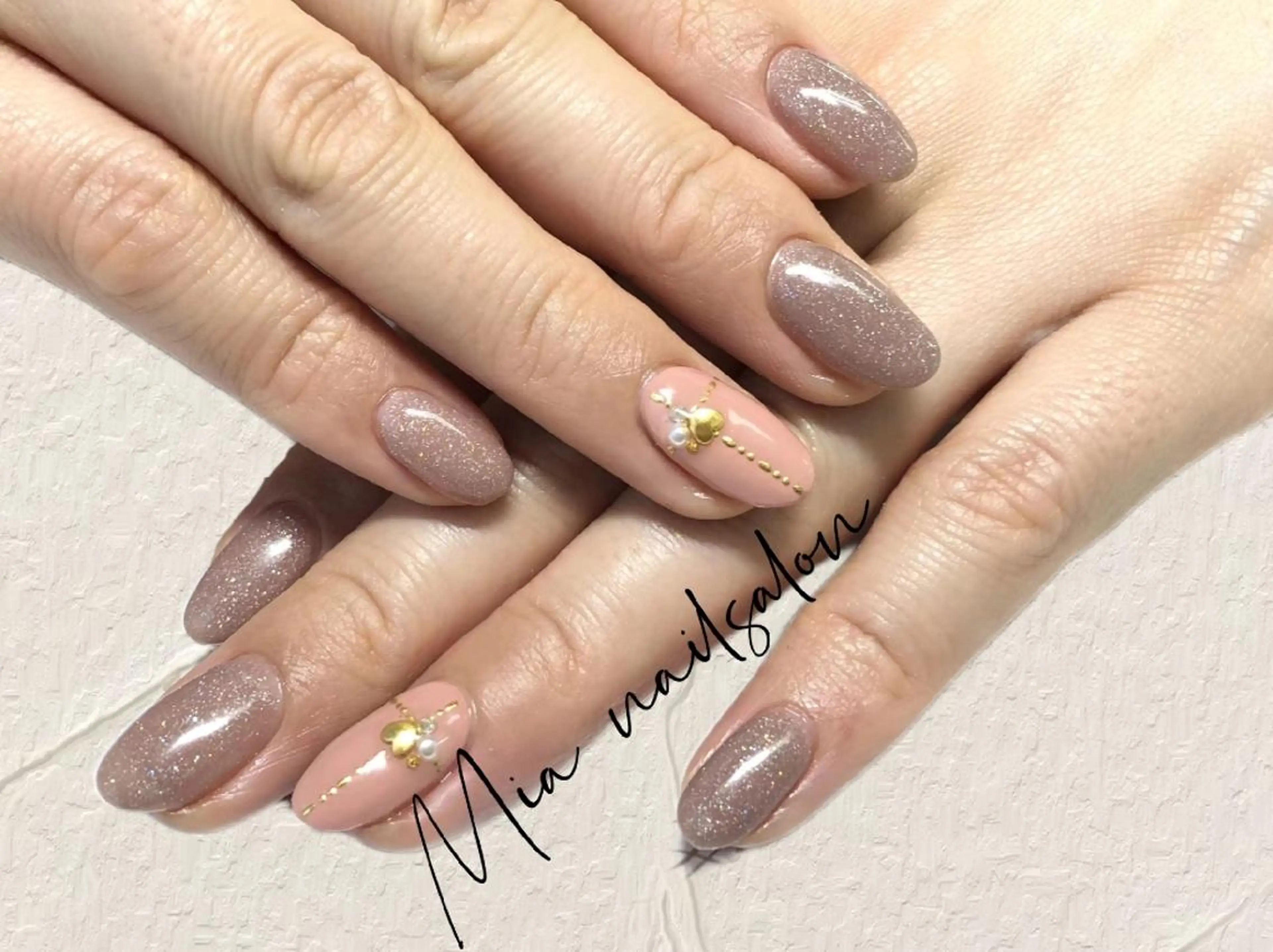 ネイル カラー ショート ハンドネイル Mia 自宅ネイルサロンのネイルデザイン