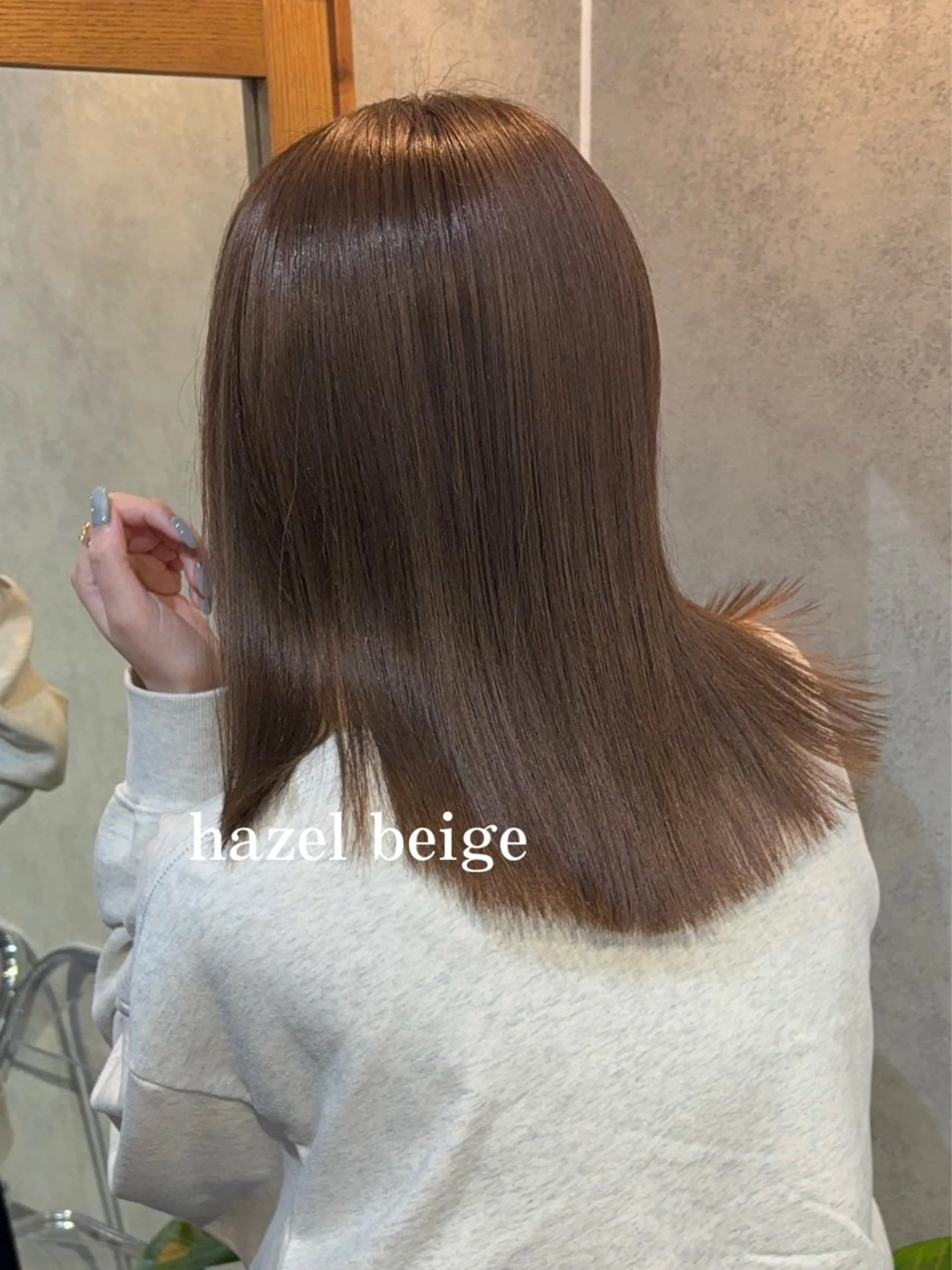 ミディアム カラー カット ヘアカラー トリートメント 赤みオフの透明感職人 /ケア重視の美髪施術のヘアスタイル