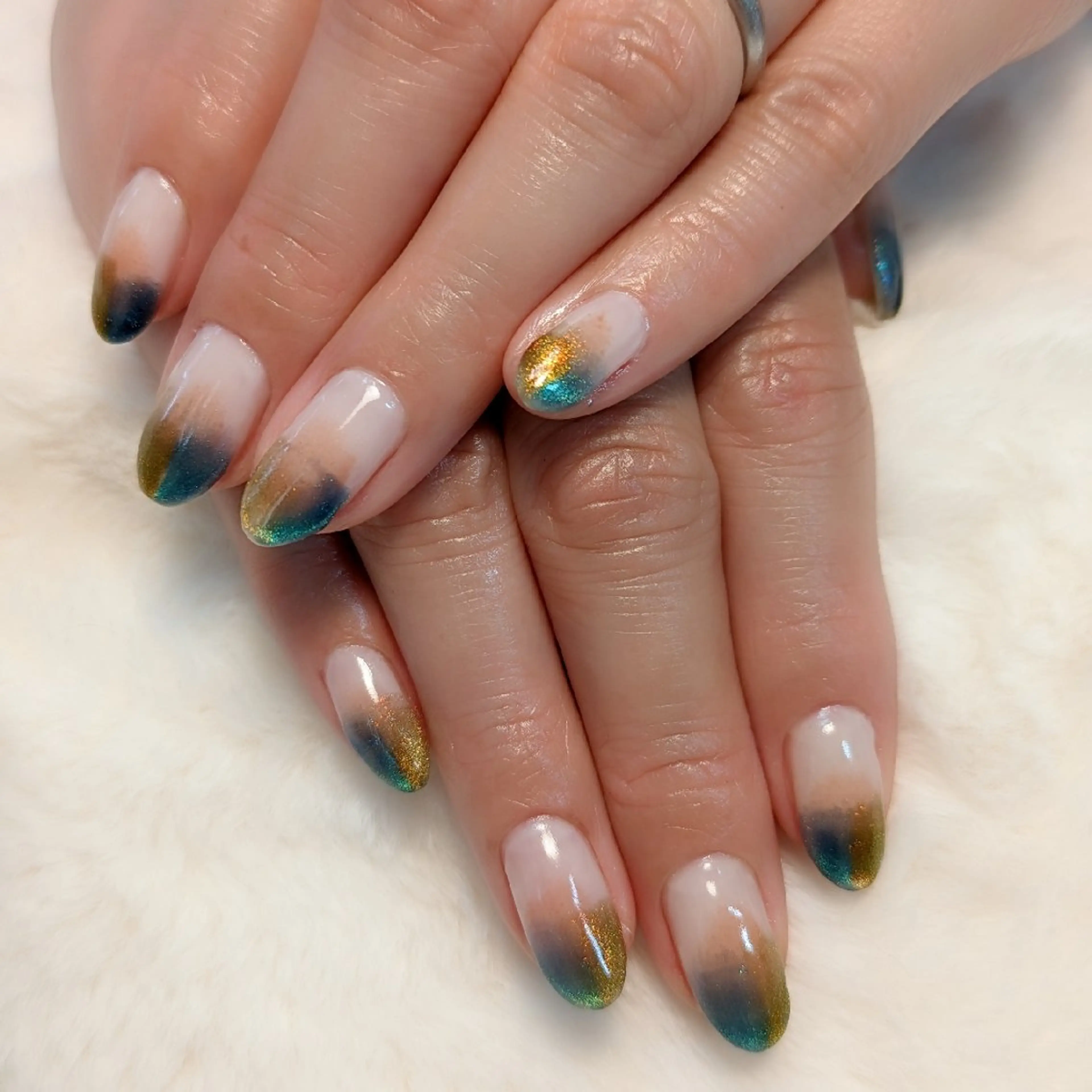 ネイル フレンチネイル マグネットネイル マグネットフレンチ 春ネイル m&pPrivate nailsalonのネイルデザイン