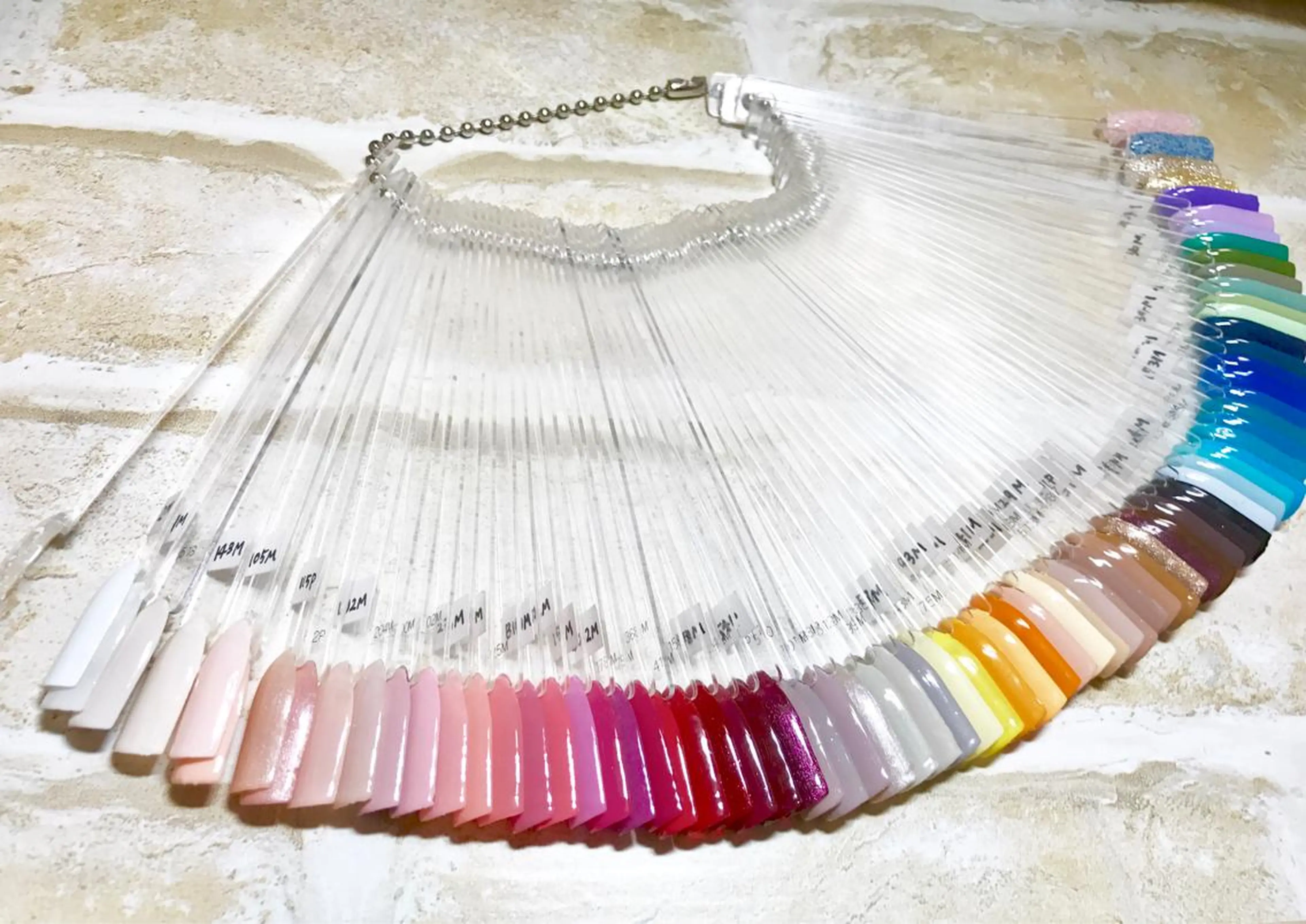 ネイル 'mm所属・'mm  (ミリ) ＭＡＮＡＭＩのネイルデザイン