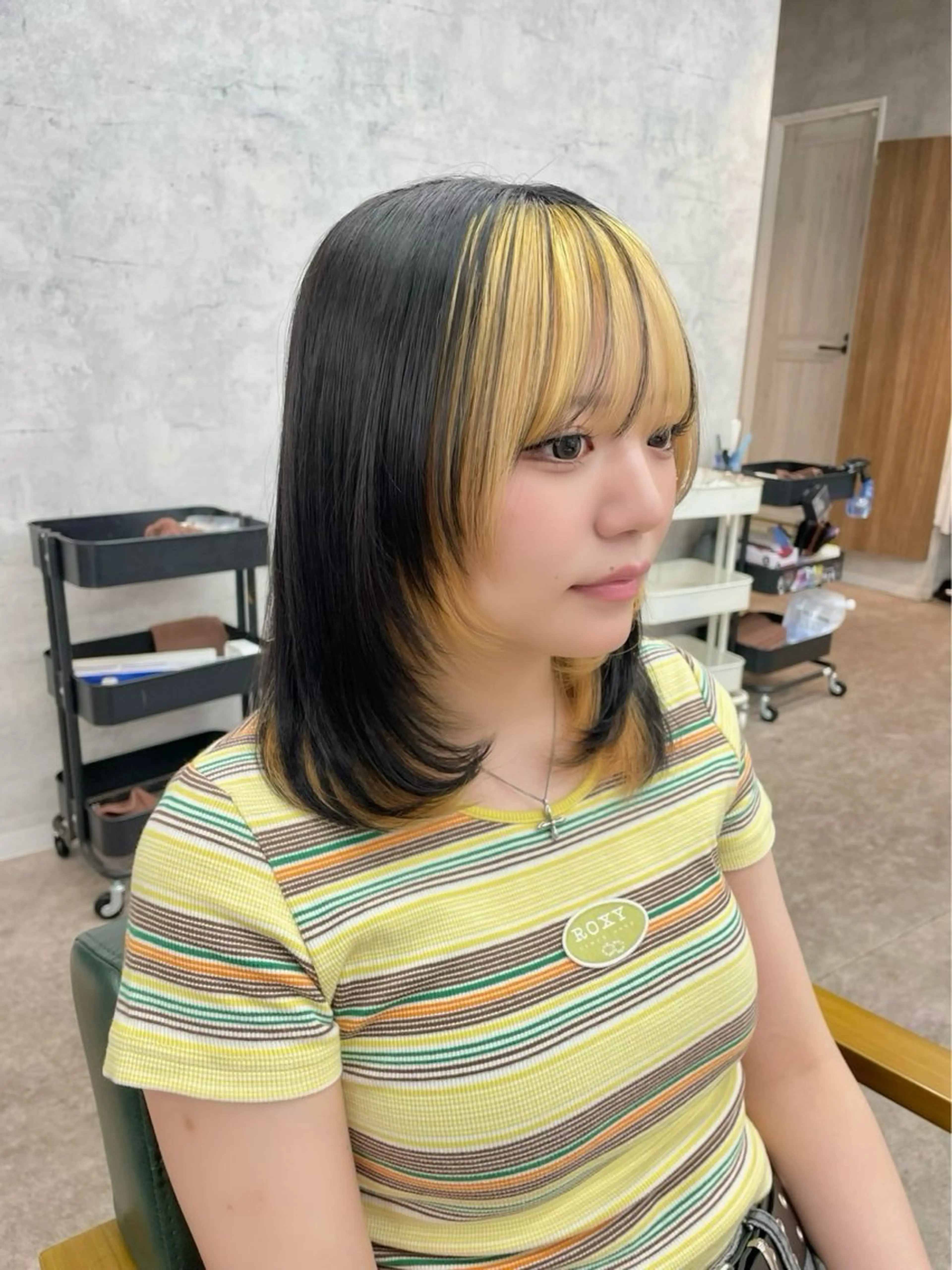 セミロング maino /ブリーチカラー🩰のヘアスタイル